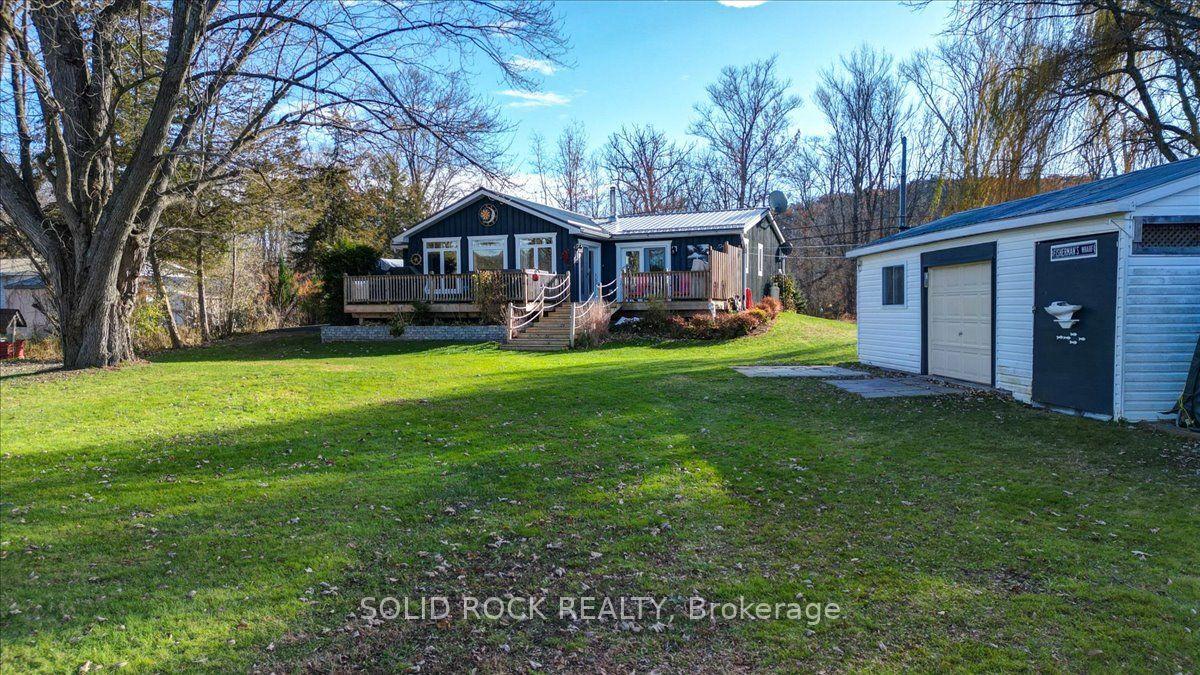 49 Cooke Armstrong Road, Quinte West — Detached for sale, photo 1