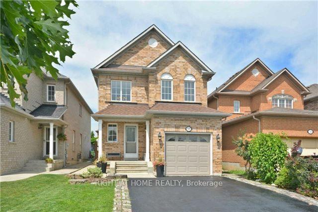 55 Hollybush Drive — photo 1