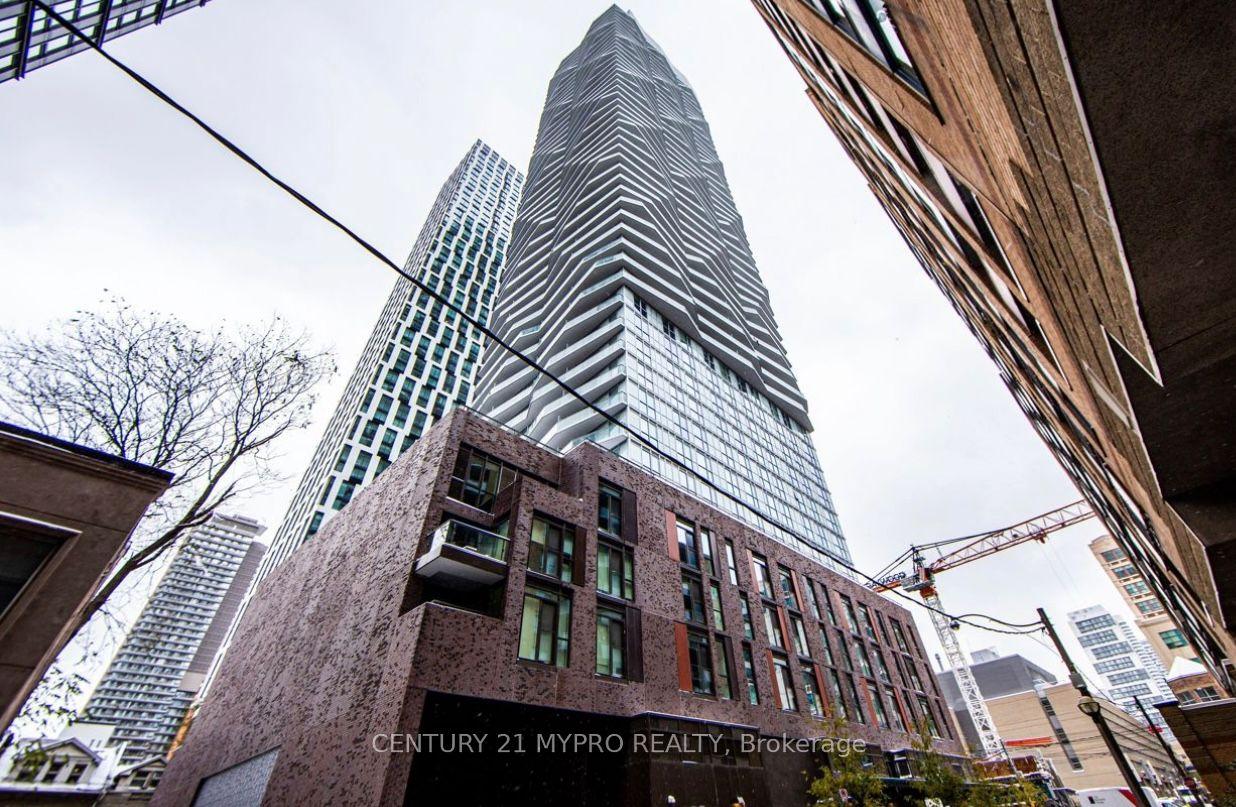 100 Dalhousie Street 3704 #3704, 2nd Bedroom, Toronto — Condo for lease, photo 1