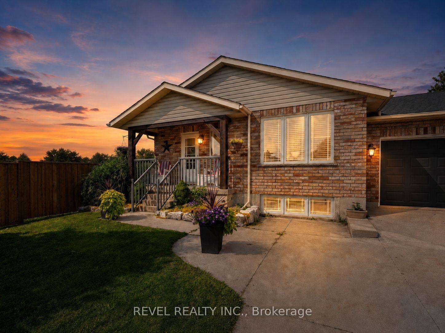 771 Princess Street, Wellington North — Detached for sale, photo 1