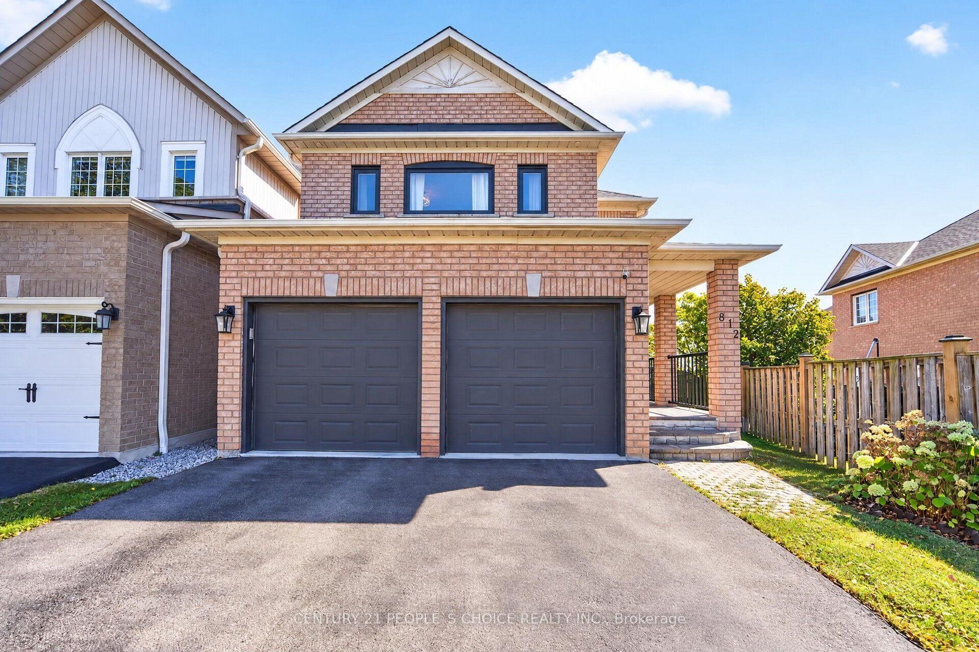 812 Knotty Pine Grove, Mississauga — Detached for sale, photo 1