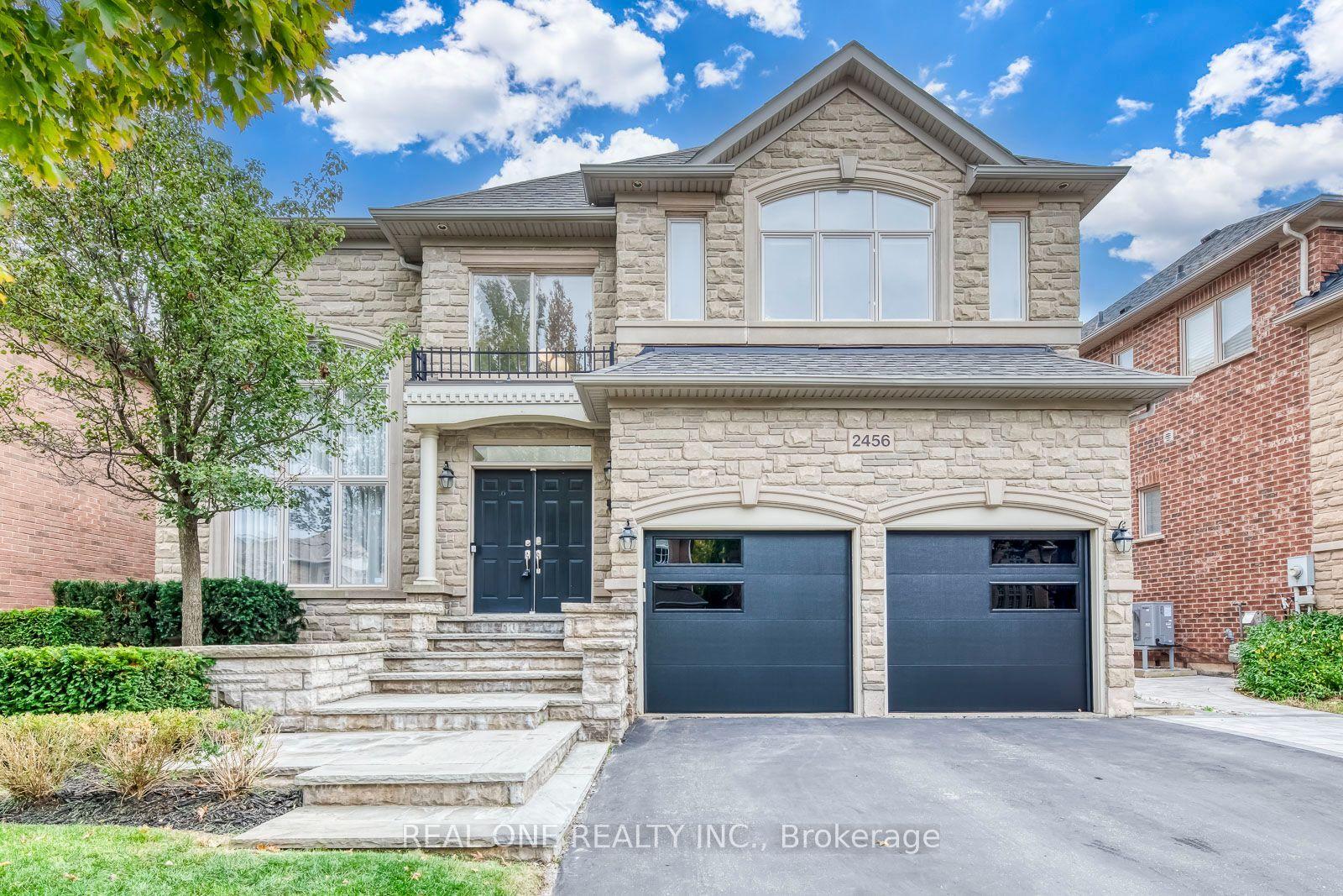2456 Bon Echo Drive, Oakville — Detached for lease, photo 1