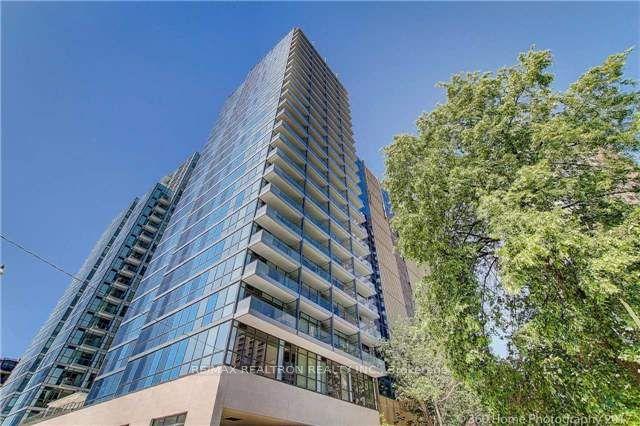 210 Simcoe Street 2110 #2110, Toronto — Condo for lease, photo 1