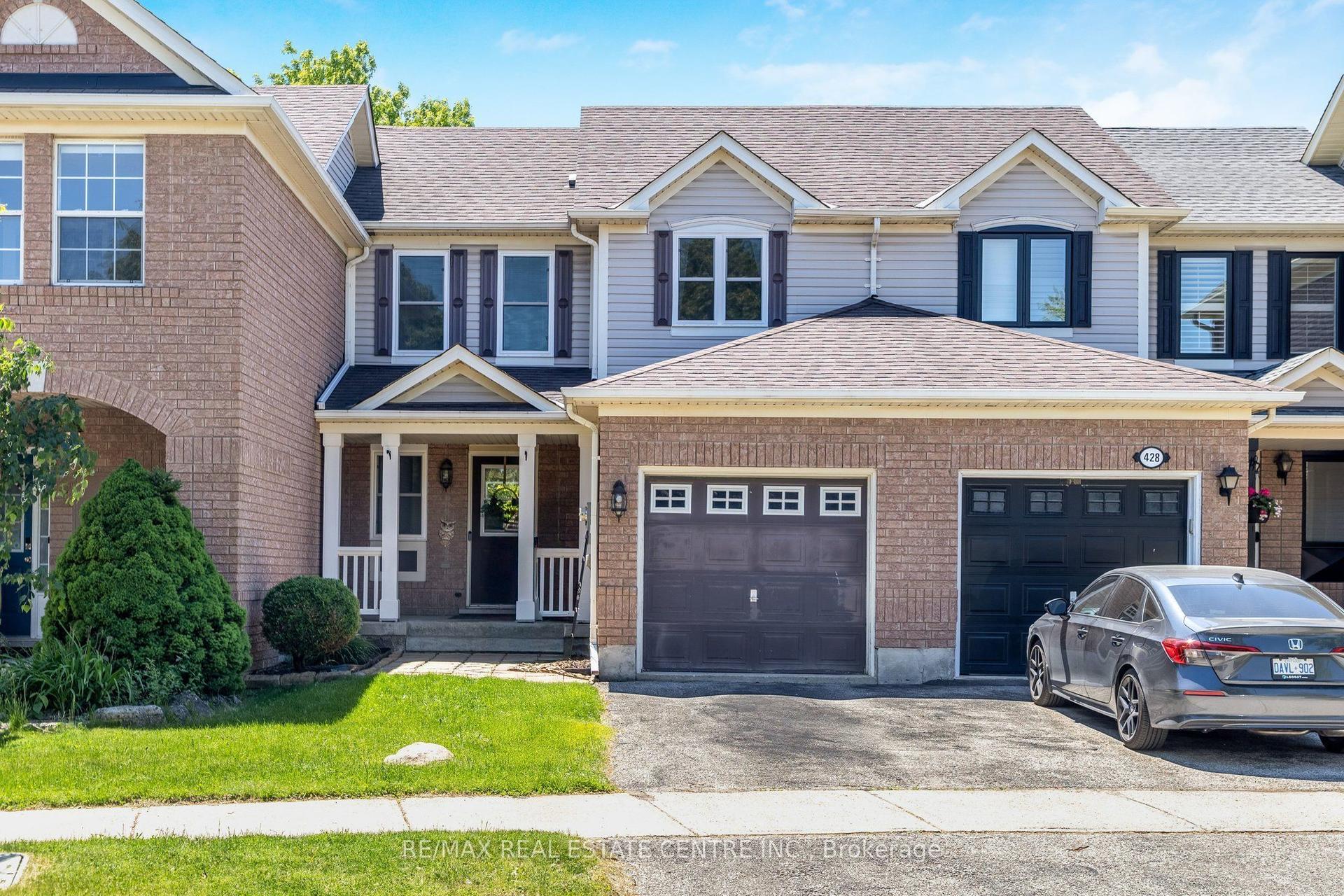 430 Patterson Drive, Milton — Townhouse for sale, photo 1