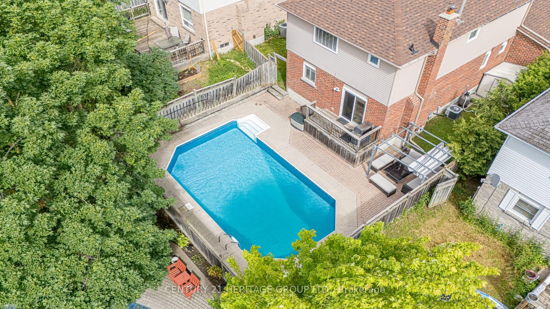 222 Forsyth Road — photo 1
