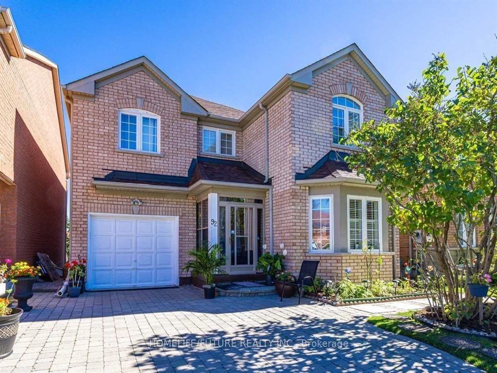 92 Knotwood Crescent Main & 2nd #Main & 2nd, Toronto — Detached for lease, photo 1