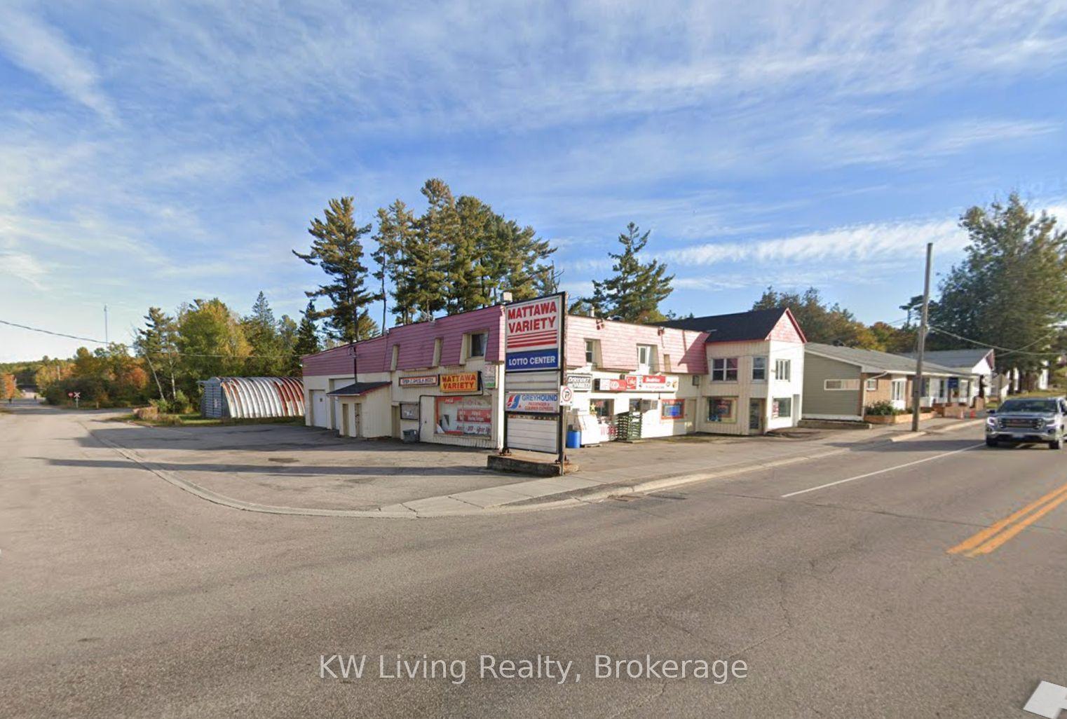 311 McConnell Street — photo 1