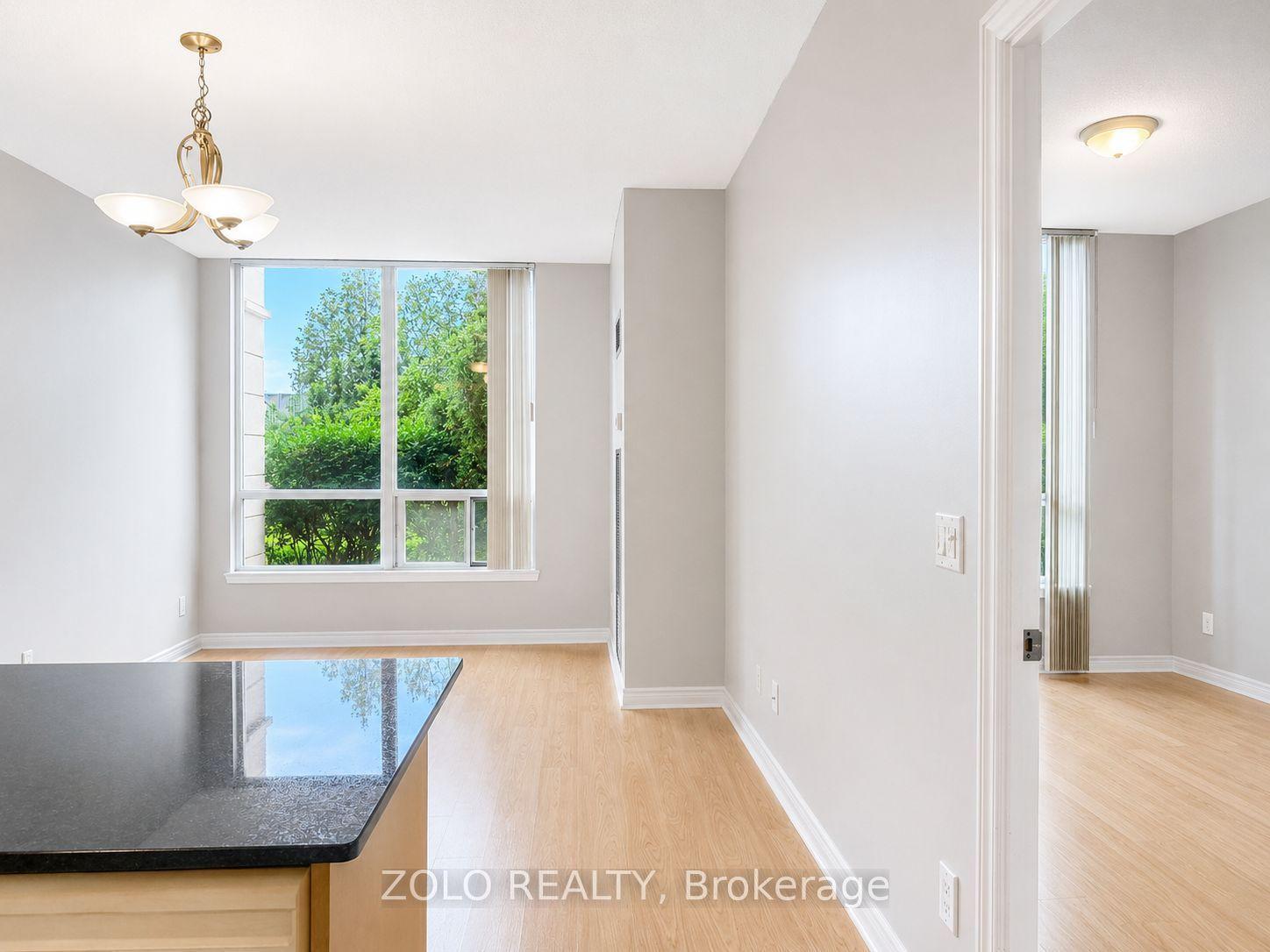 15 North Park Road 103 #103, Vaughan — Condo for lease, photo 1