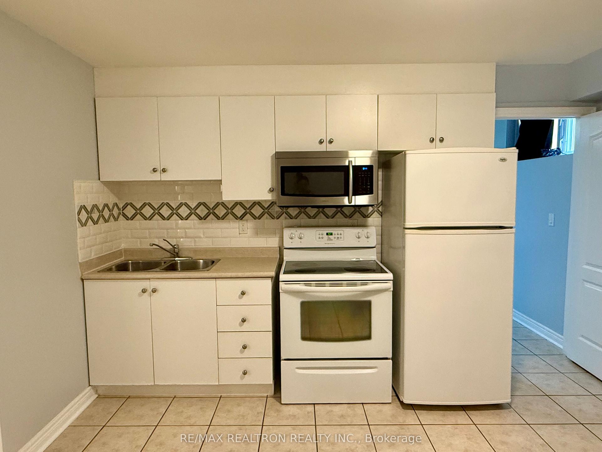 112 Homestead Road Lower #Lower — photo 1