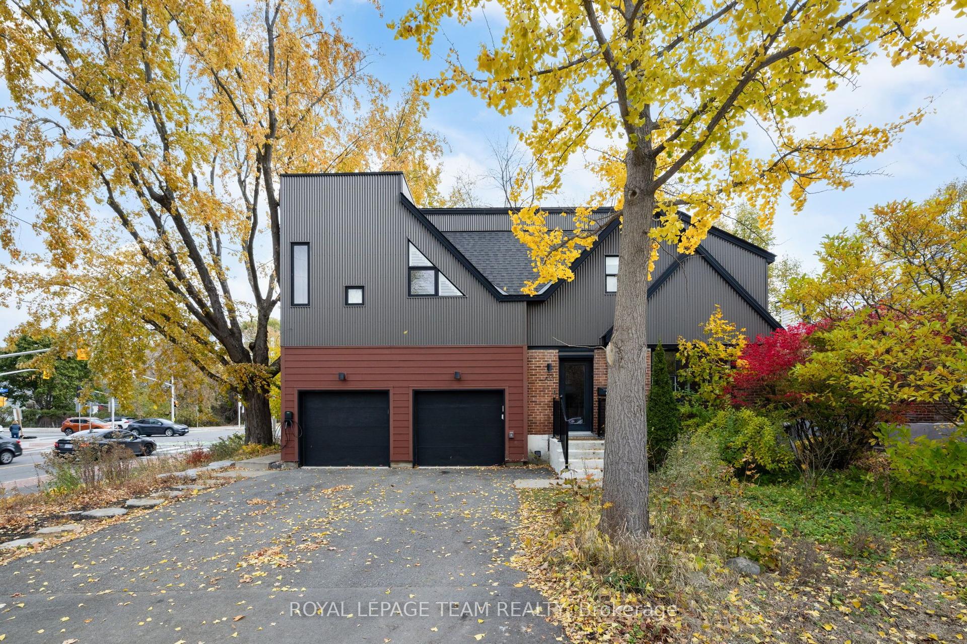 433 Dawson Avenue — photo 1