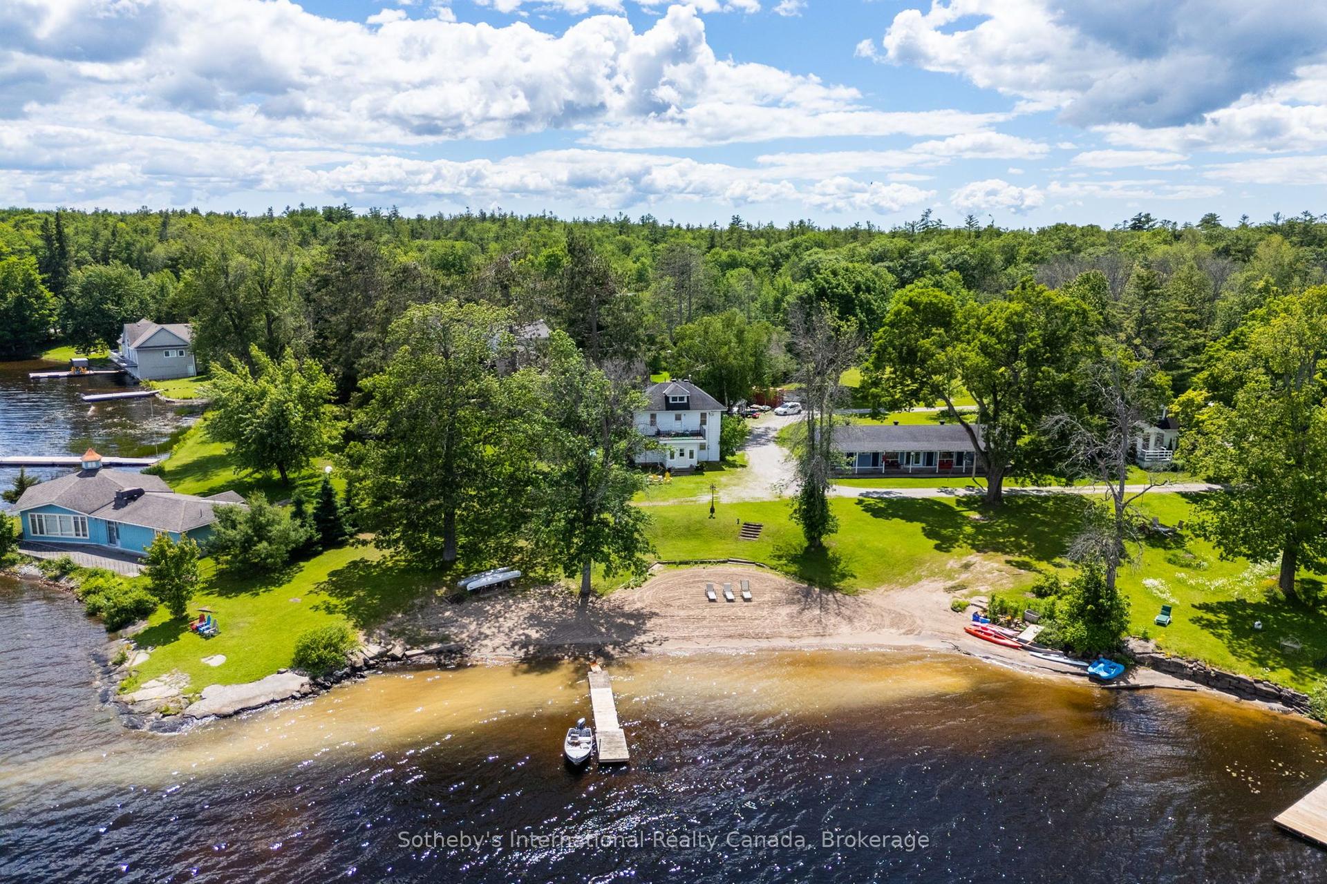 1581 Port Stanton Parkway — photo 1