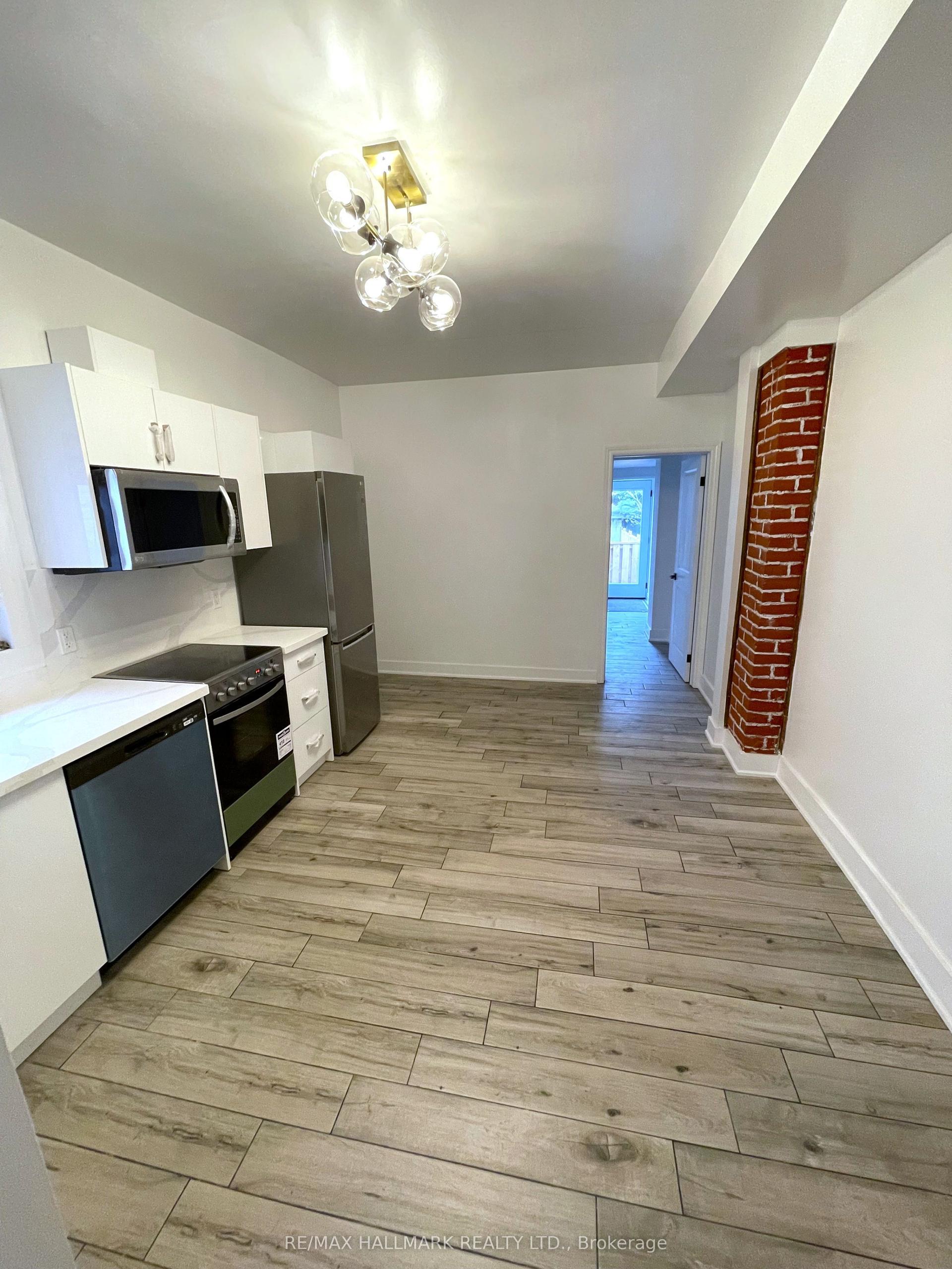 293 Euclid Avenue 202 #202, Toronto — Semi-Detached for lease, photo 1