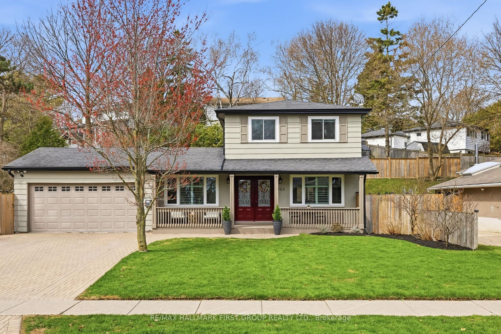 953 Vistula Drive — photo 1