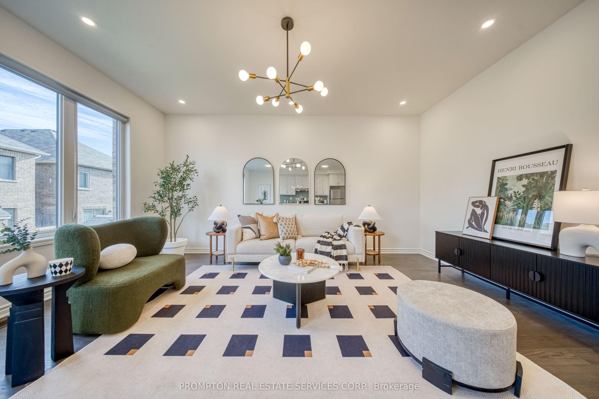 16 Ness Drive, Richmond Hill — Townhouse for sale, photo 1