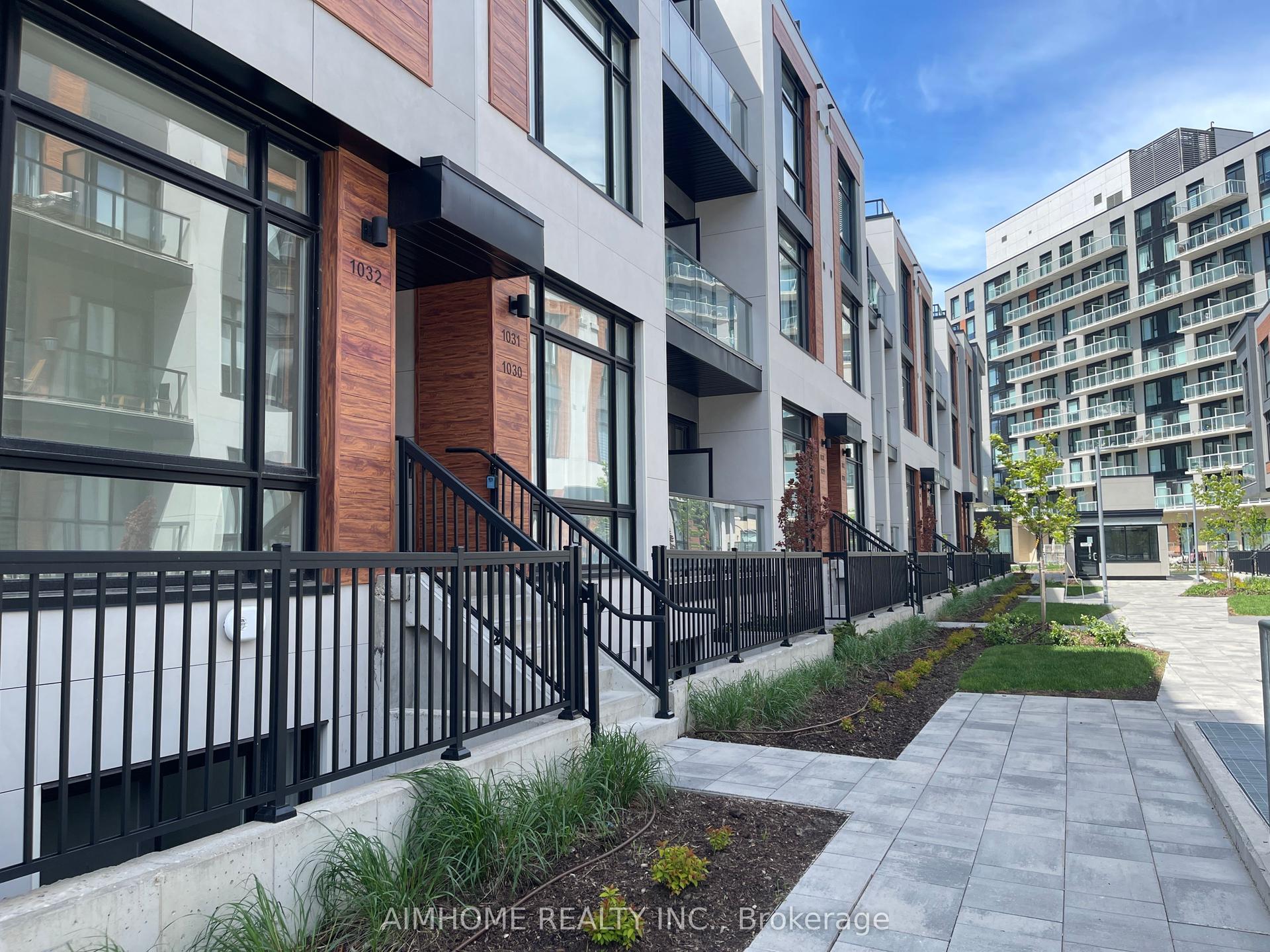 14 David Eyer Road 1031 #1031, Richmond Hill — Condo Town for lease, photo 1