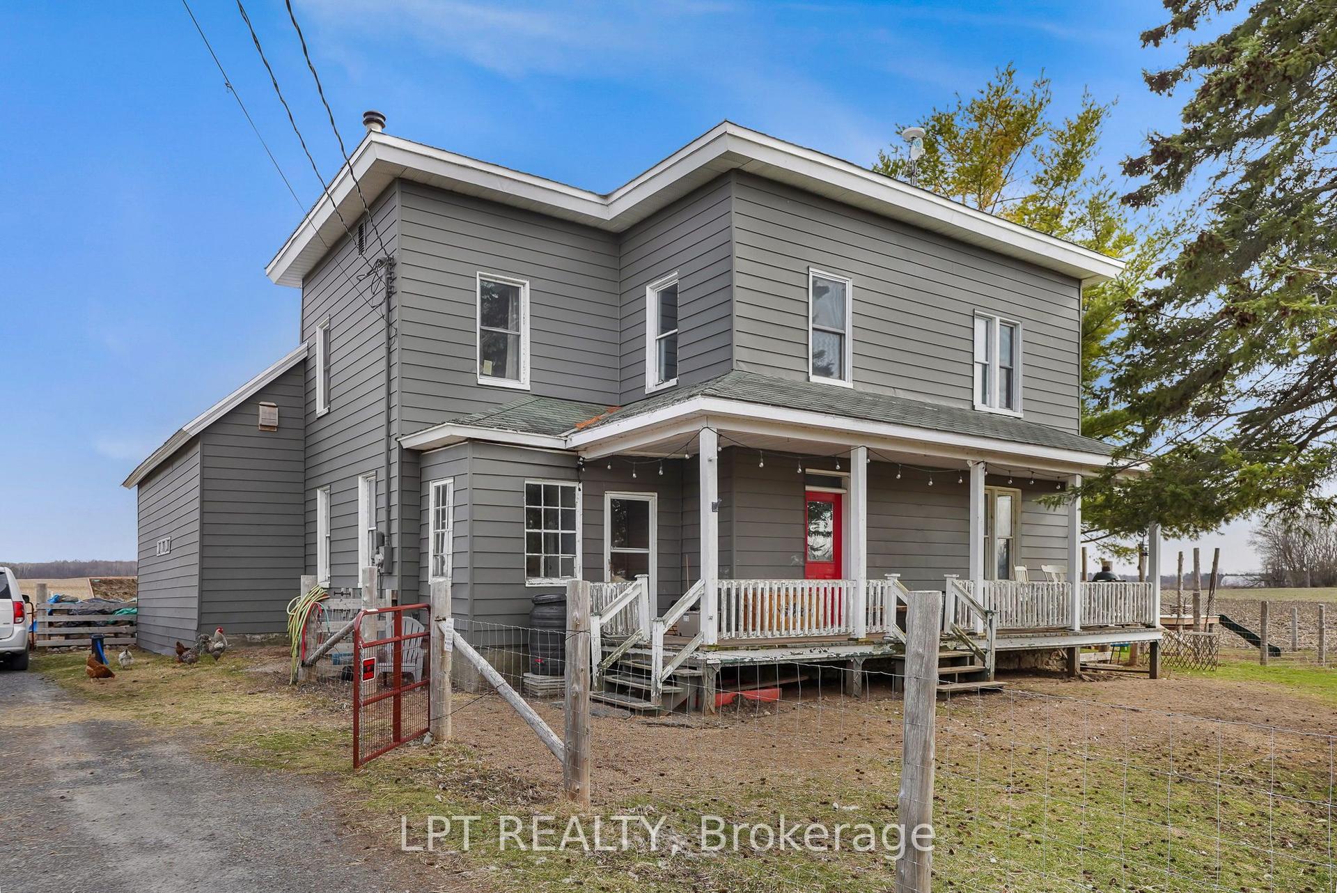 21630 Laggan-Glenelg Road — photo 1