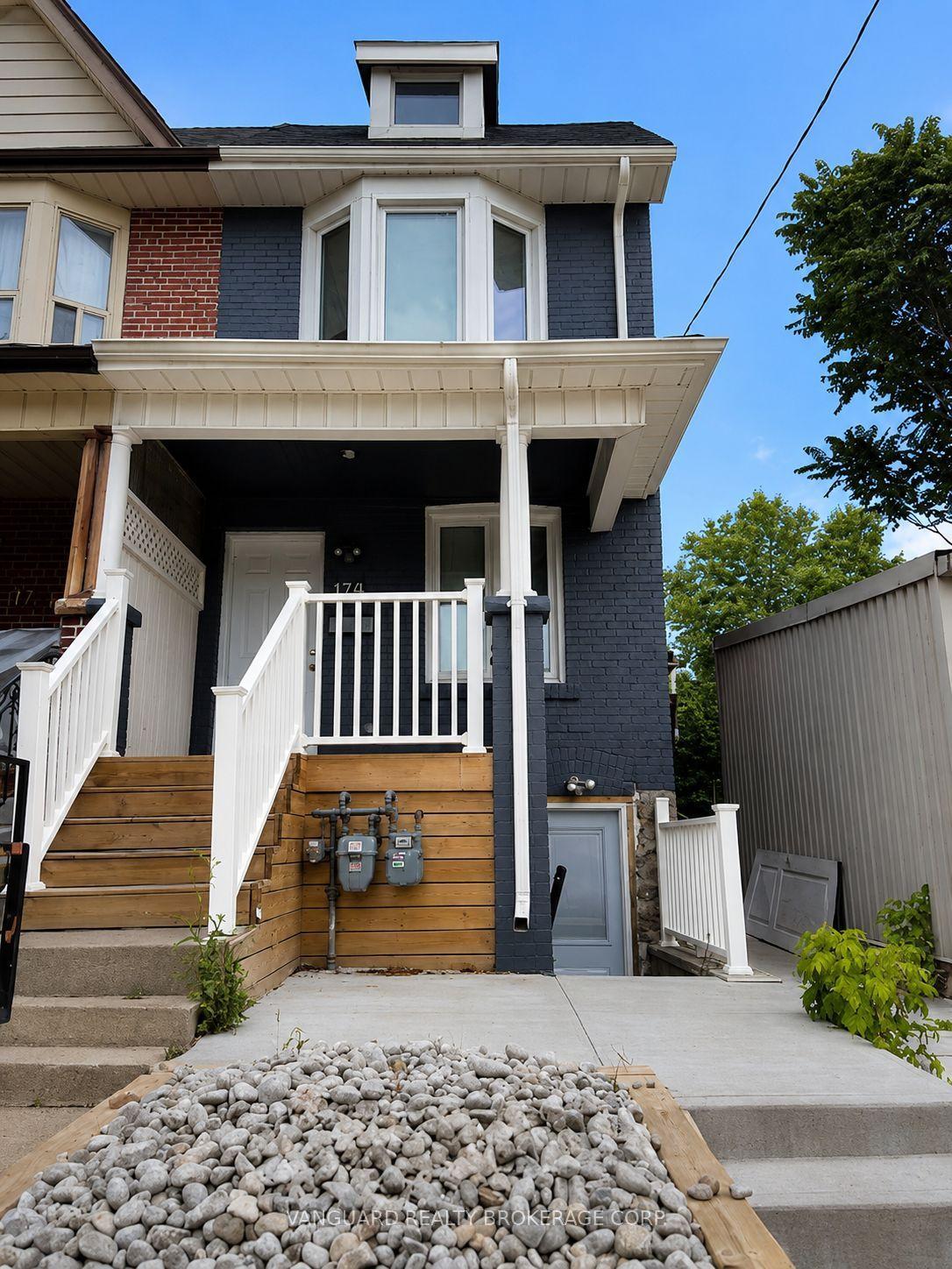 170 Yarmouth Road 2nd Floor #2nd Floor, Toronto — Townhouse for lease, photo 1