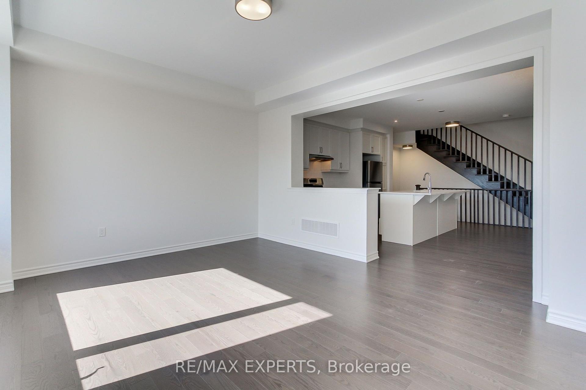 1237 Poppy Gardens — photo 1