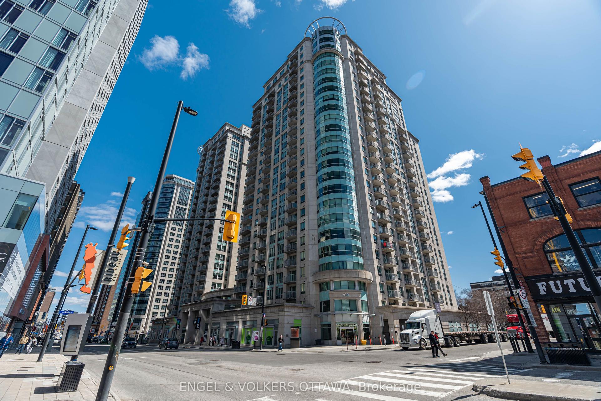 200 Rideau Street 206 #206 — photo 1