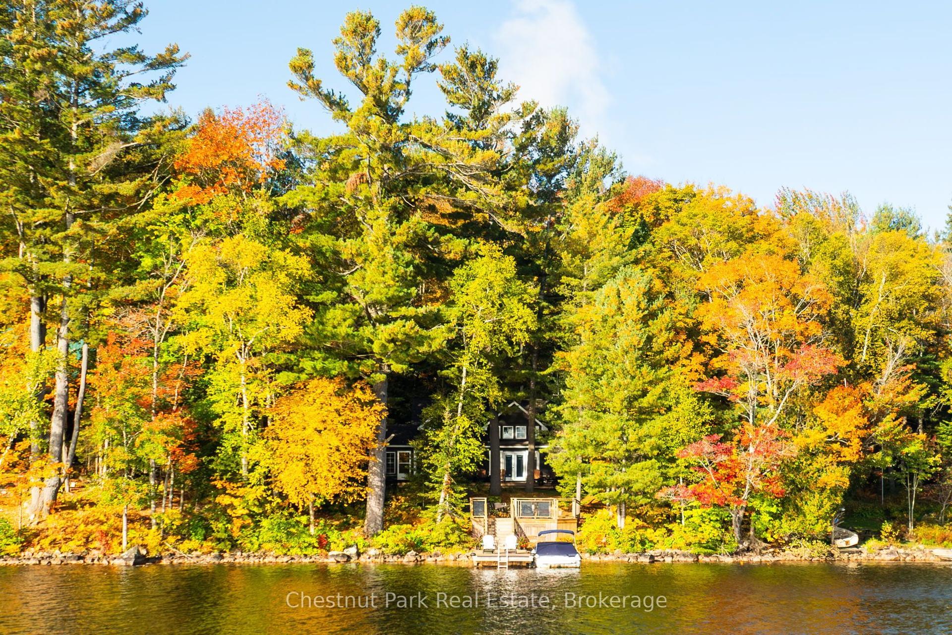1095 Bayview Avenue, Lake of Bays — Detached for sale, photo 1
