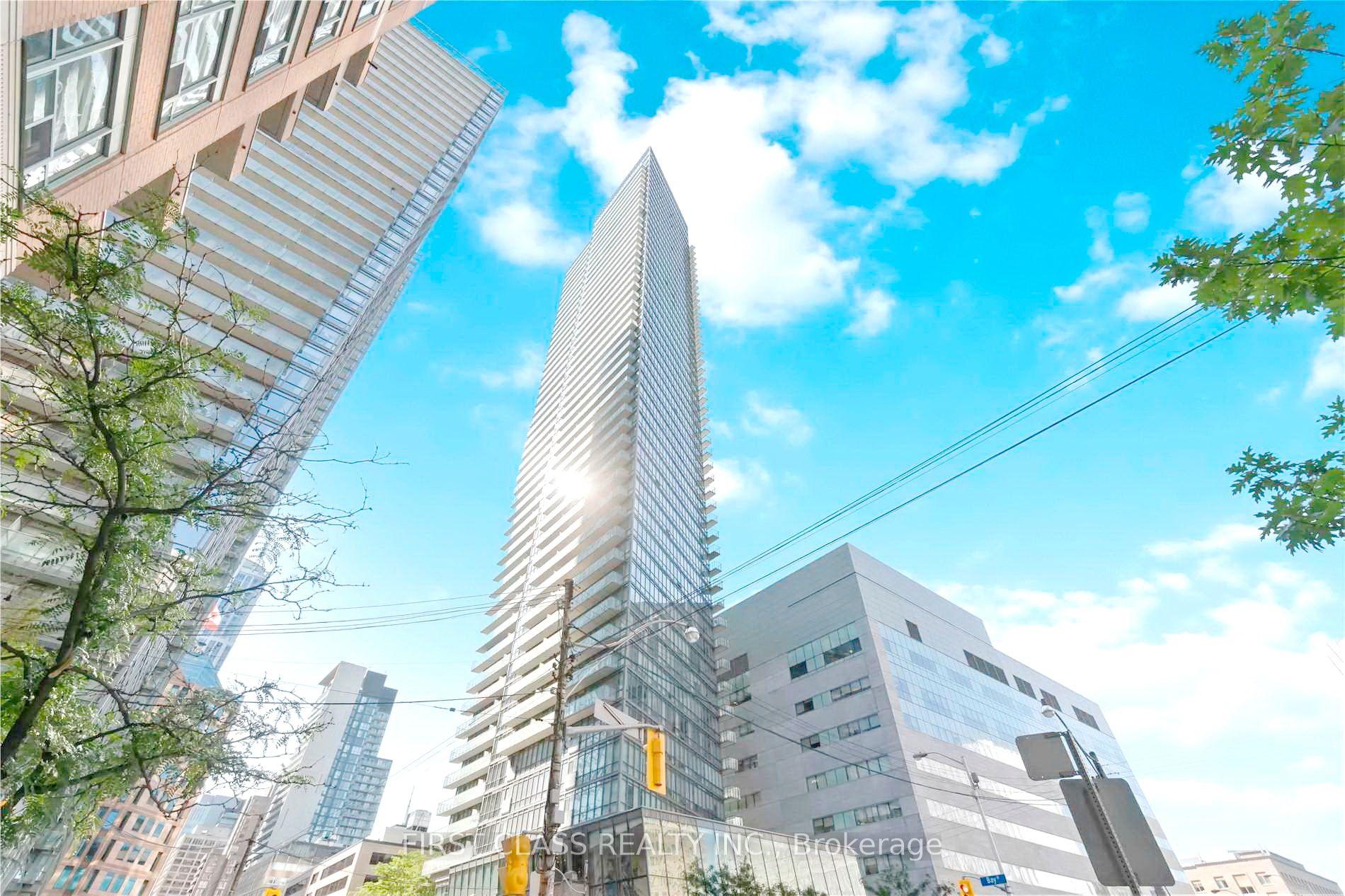 832 Bay Street 505 #505 — photo 1