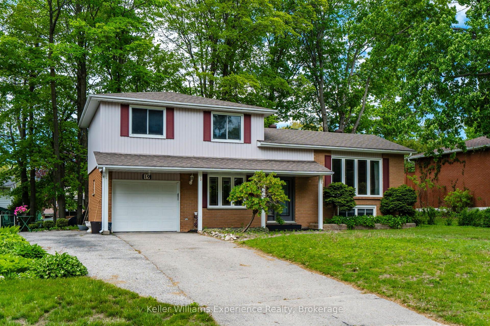 19 Viel Street — photo 1