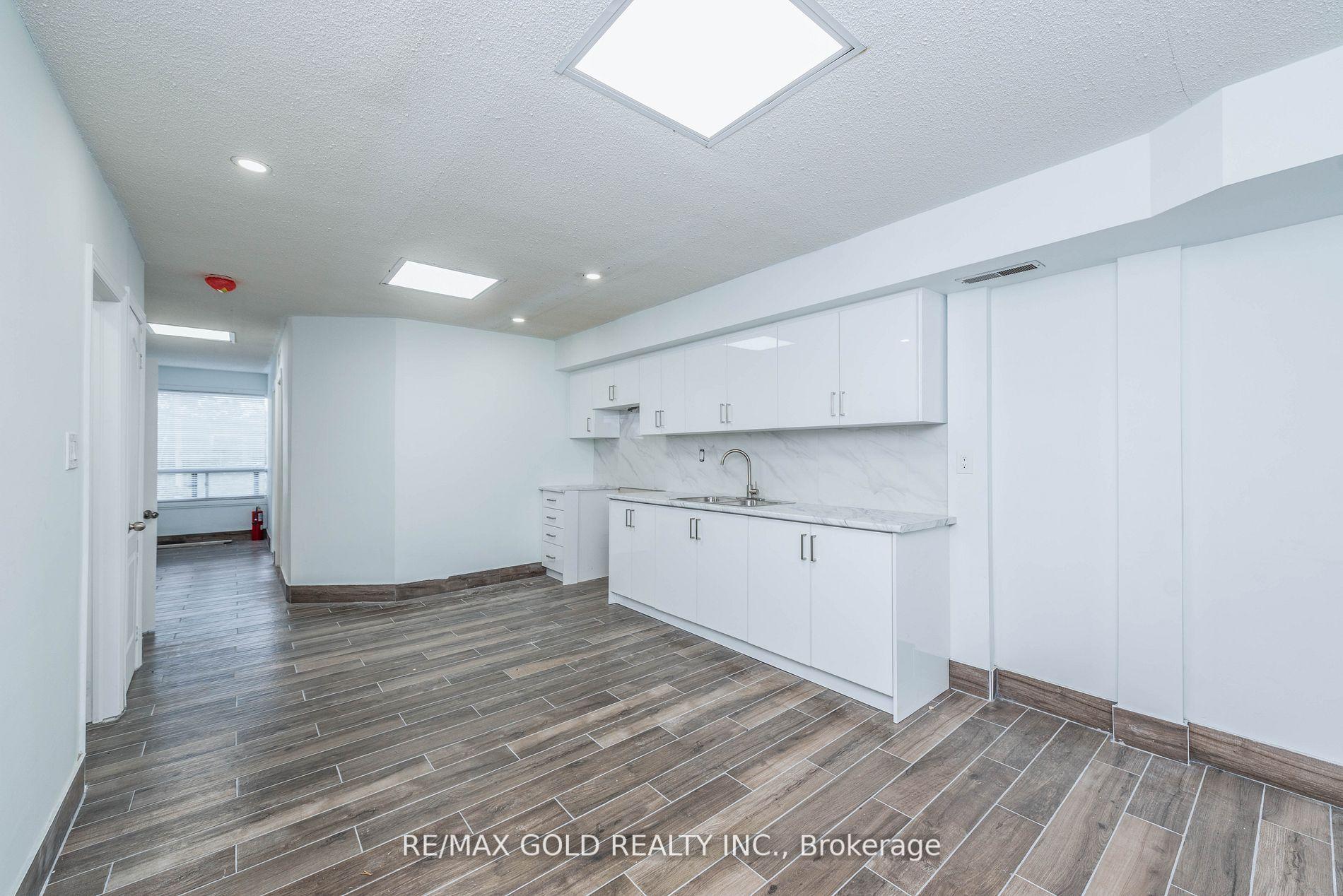 7064 Airport Road 7064 #7064 — photo 1