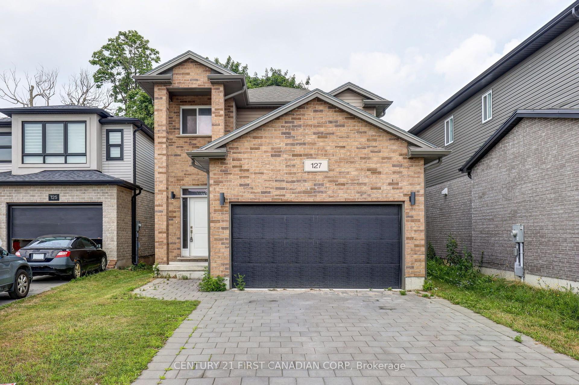 127 Marconi Court, London East — Detached for lease, photo 1