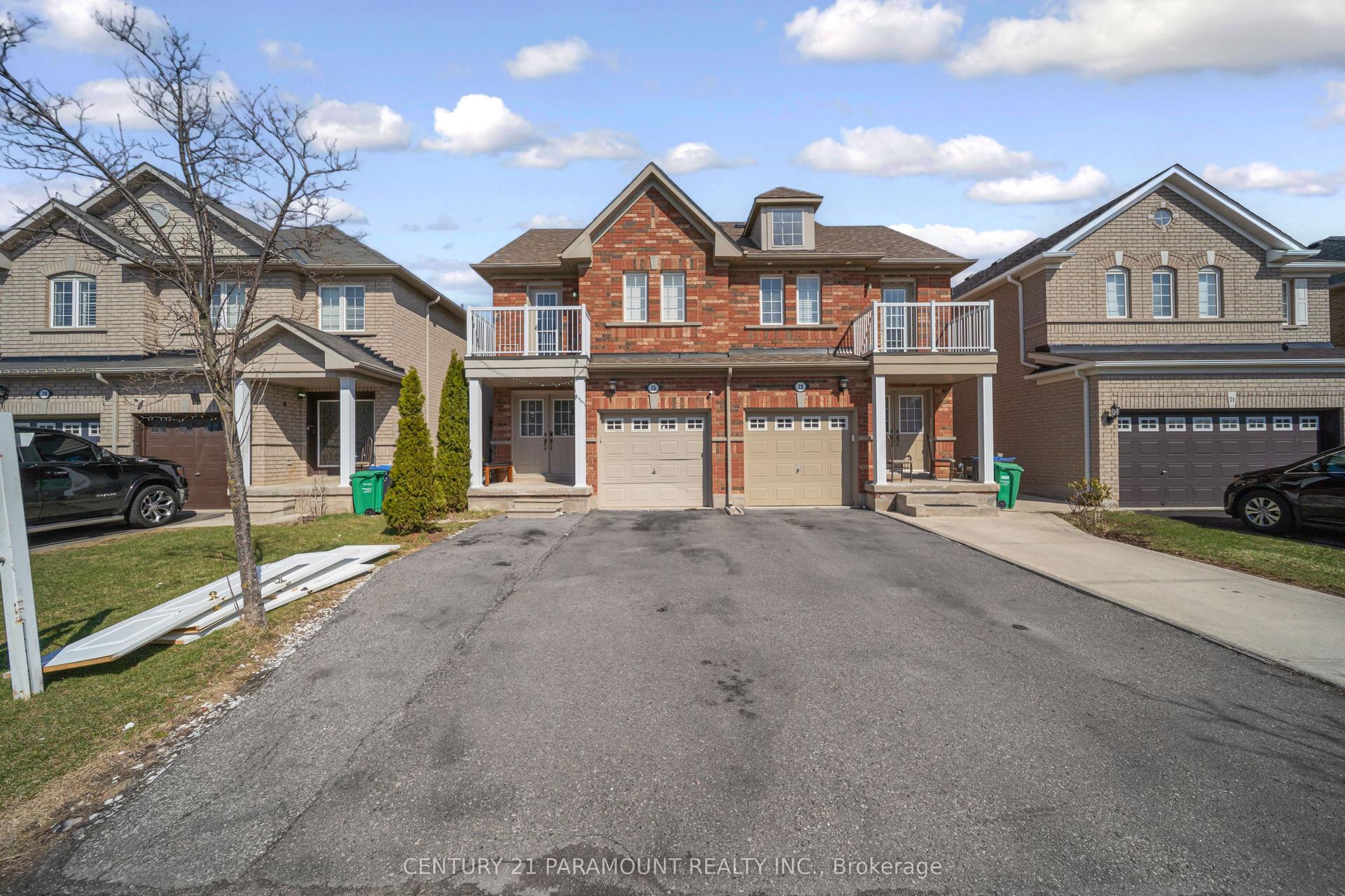 75 Crystal Glen Crescent — photo 1