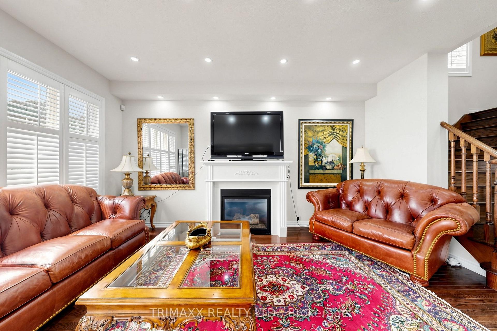 30 Learmont Avenue — photo 1