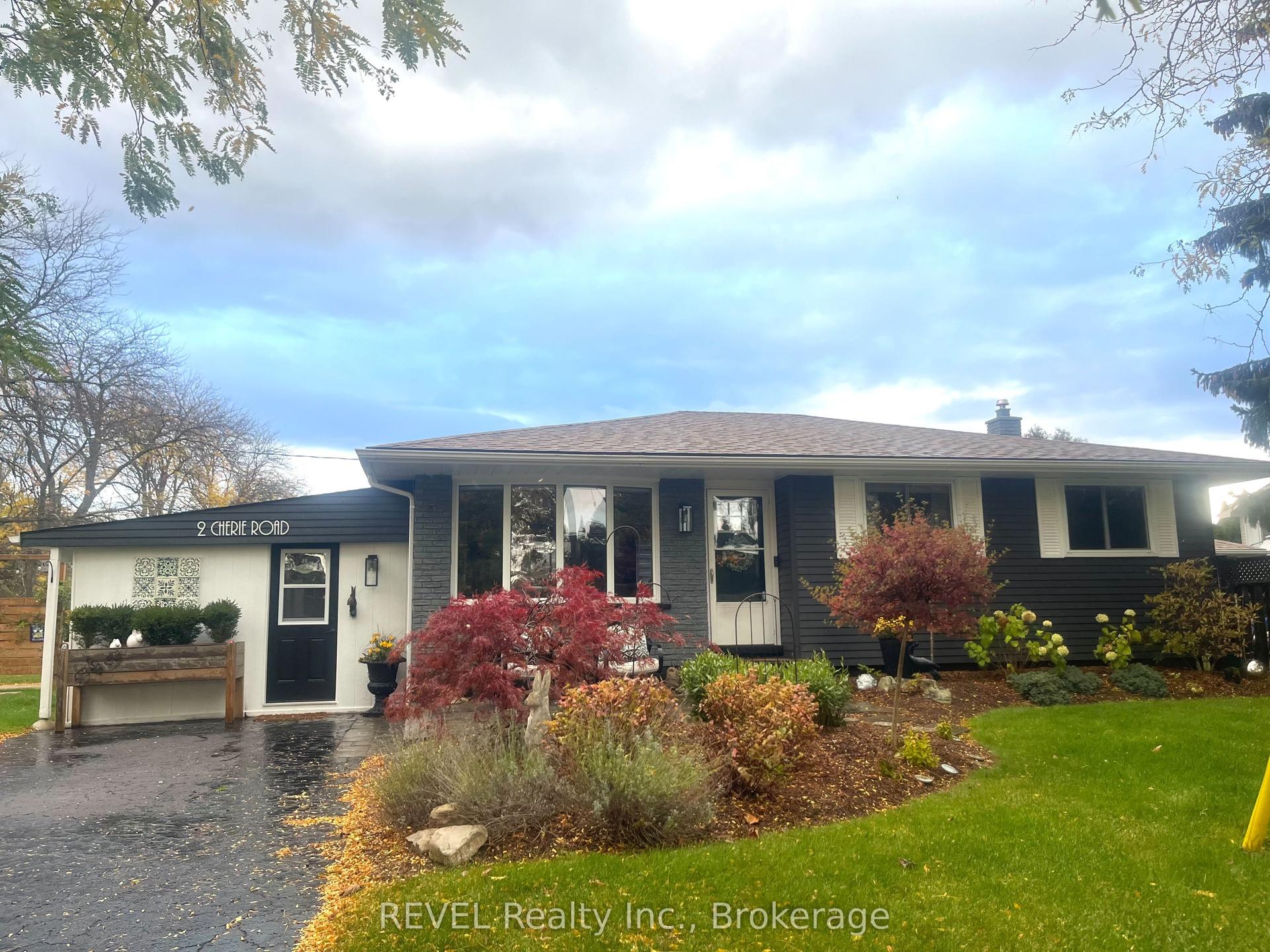 2 Cherie Road — photo 1