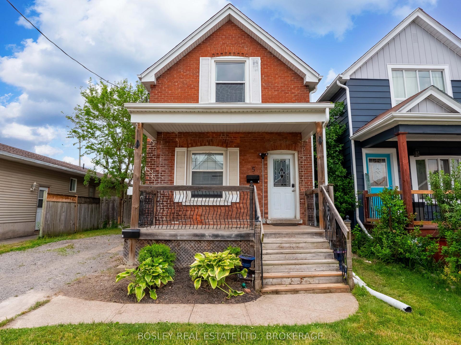5 Herrick Avenue, St. Catharines — Detached for lease, photo 1