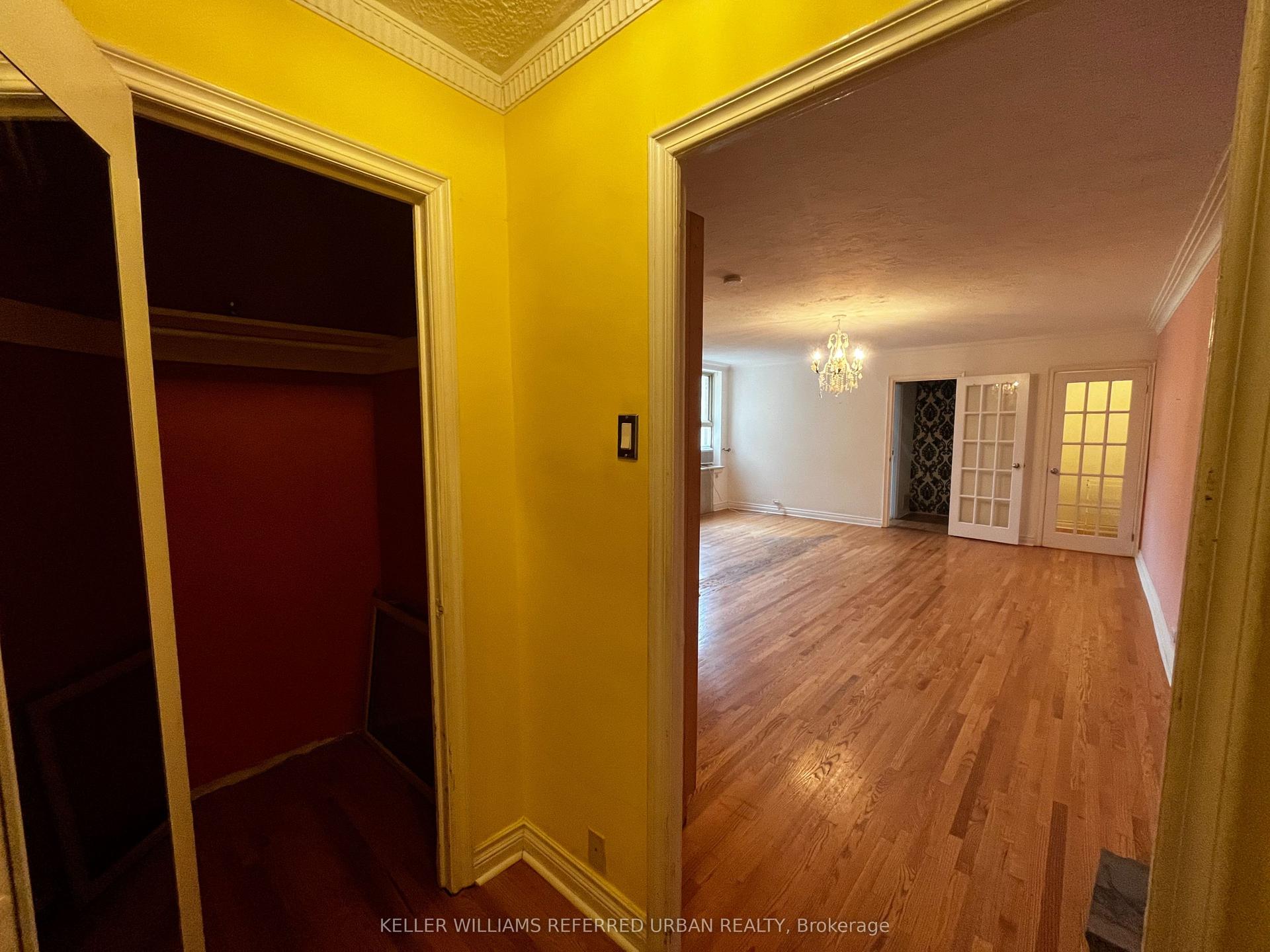 150 Farnham Avenue 334 #334 — photo 1