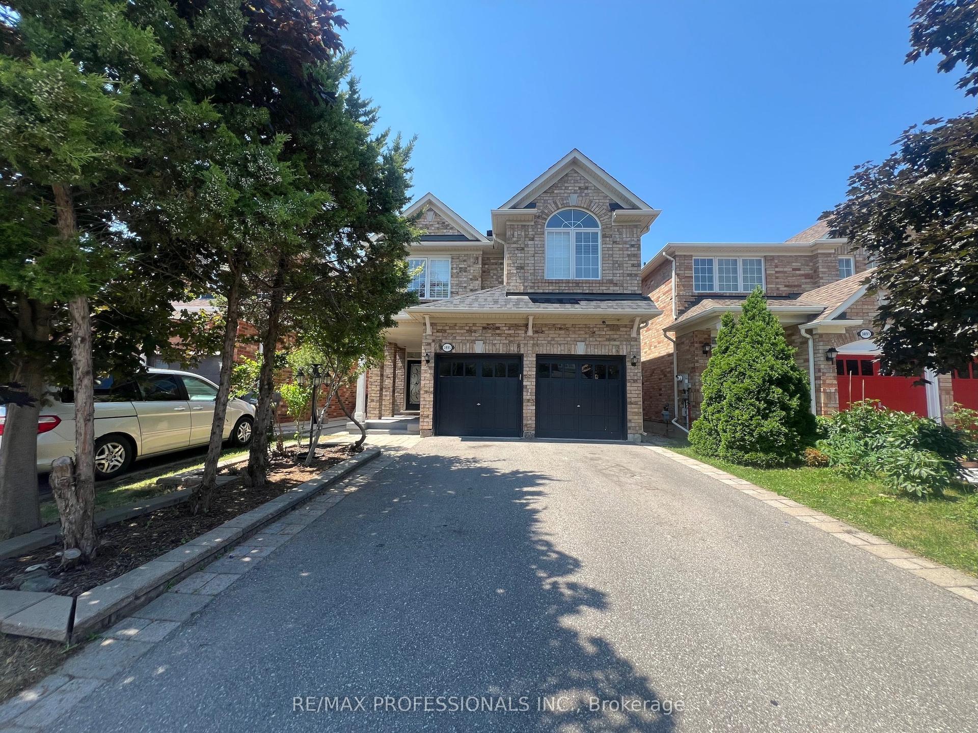 3895 Henrietta Way Main #Main, Mississauga — Detached for lease, photo 1