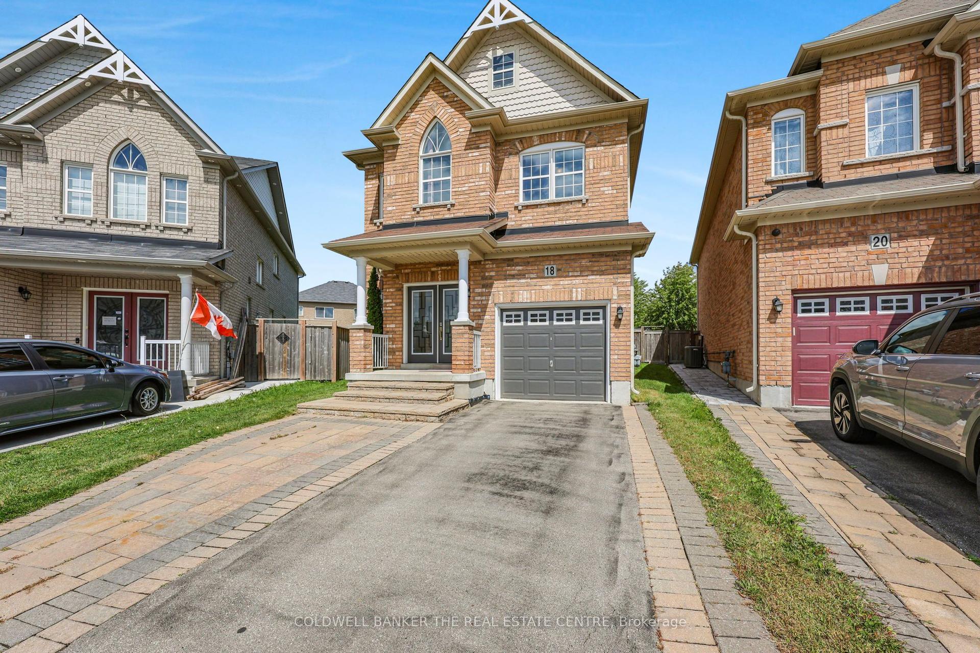 18 Herefordshire Crescent, Newmarket — Detached for sale, photo 1