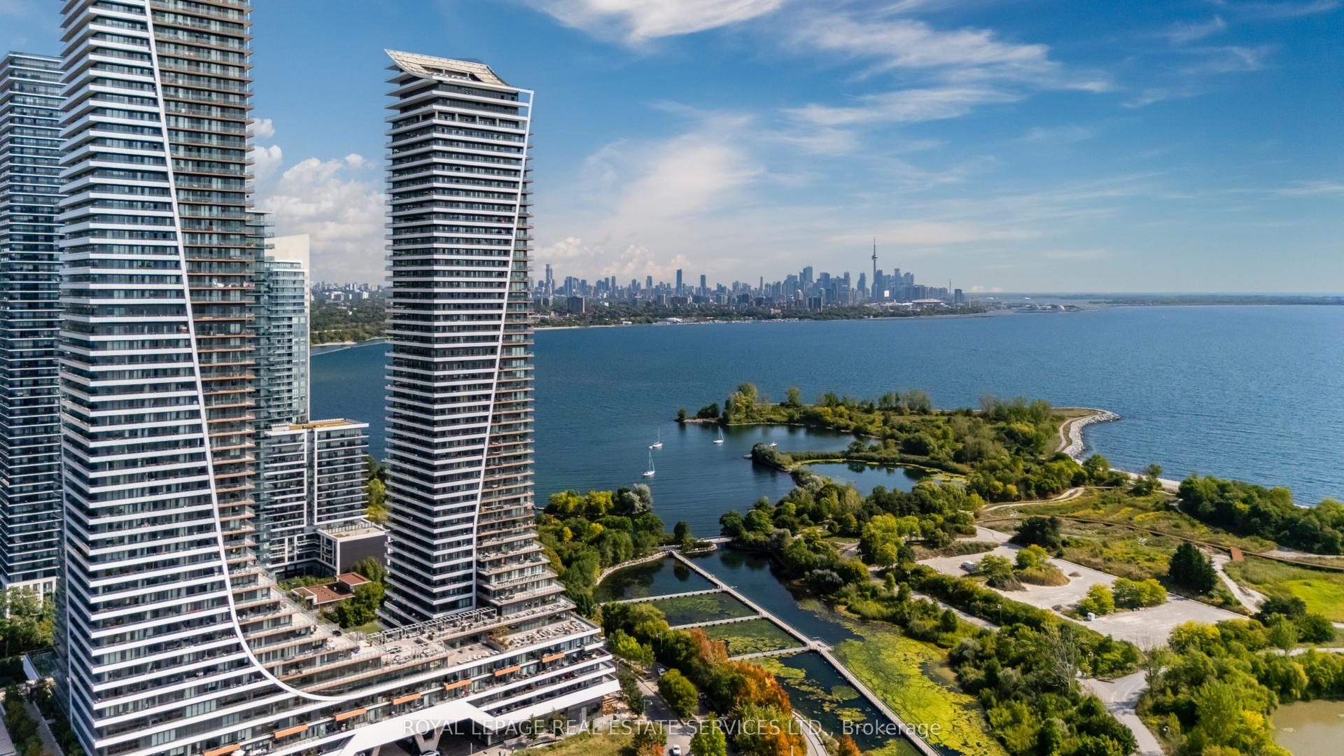 30 Shore Breeze Drive 2019 #2019 — photo 1