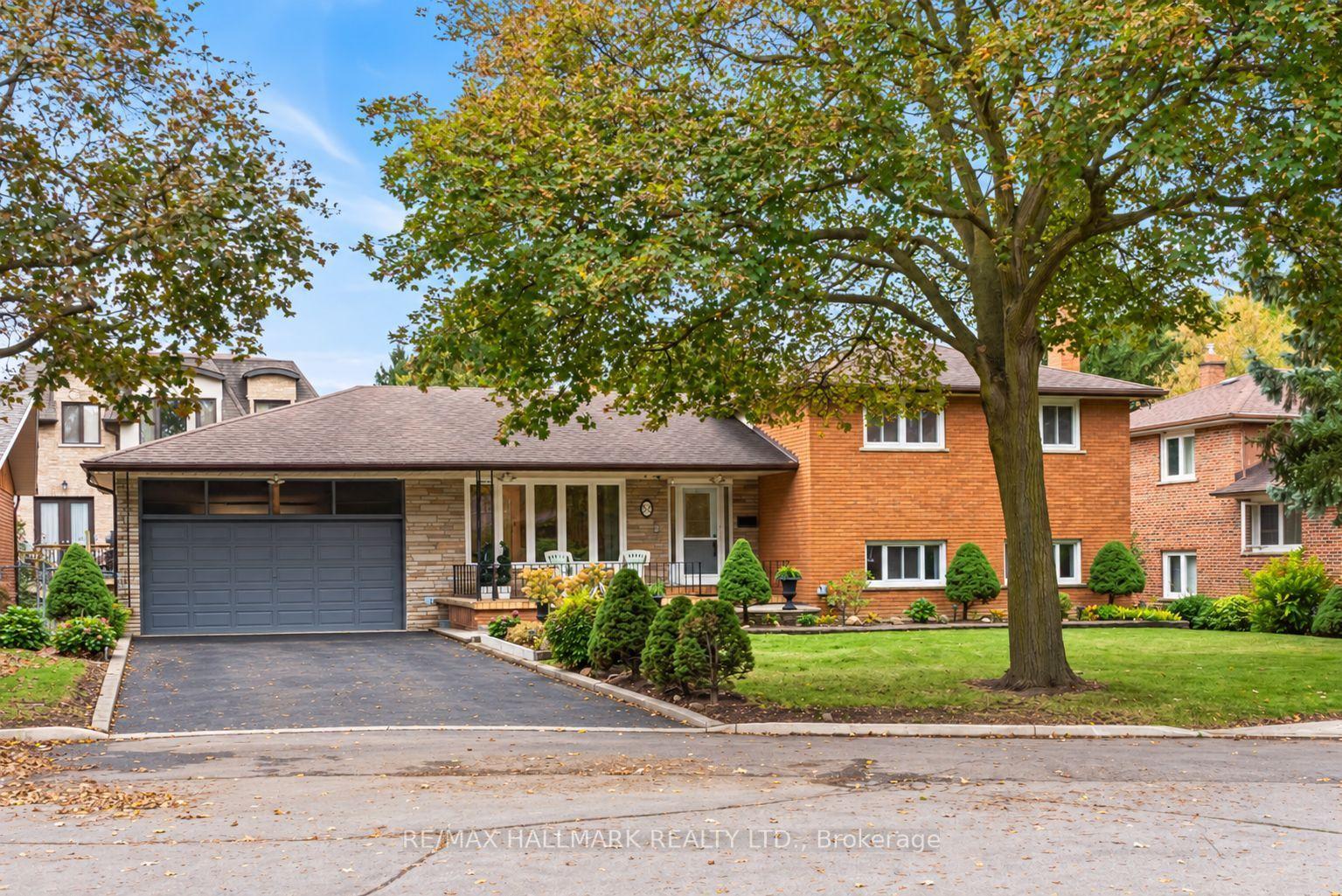 53 Tobruk Crescent, Toronto — Detached for sale, photo 1