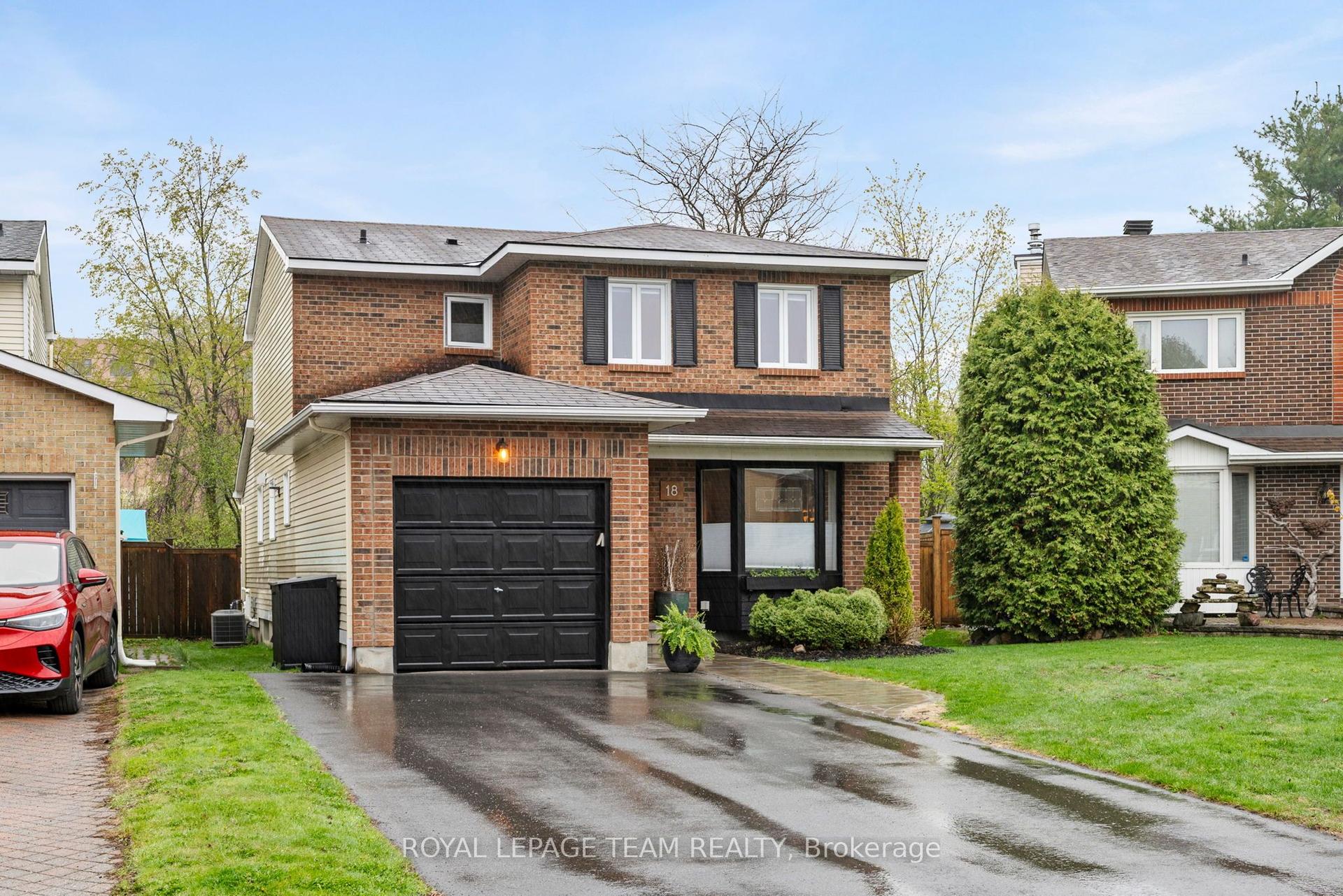18 Valley Ridge Street — photo 1