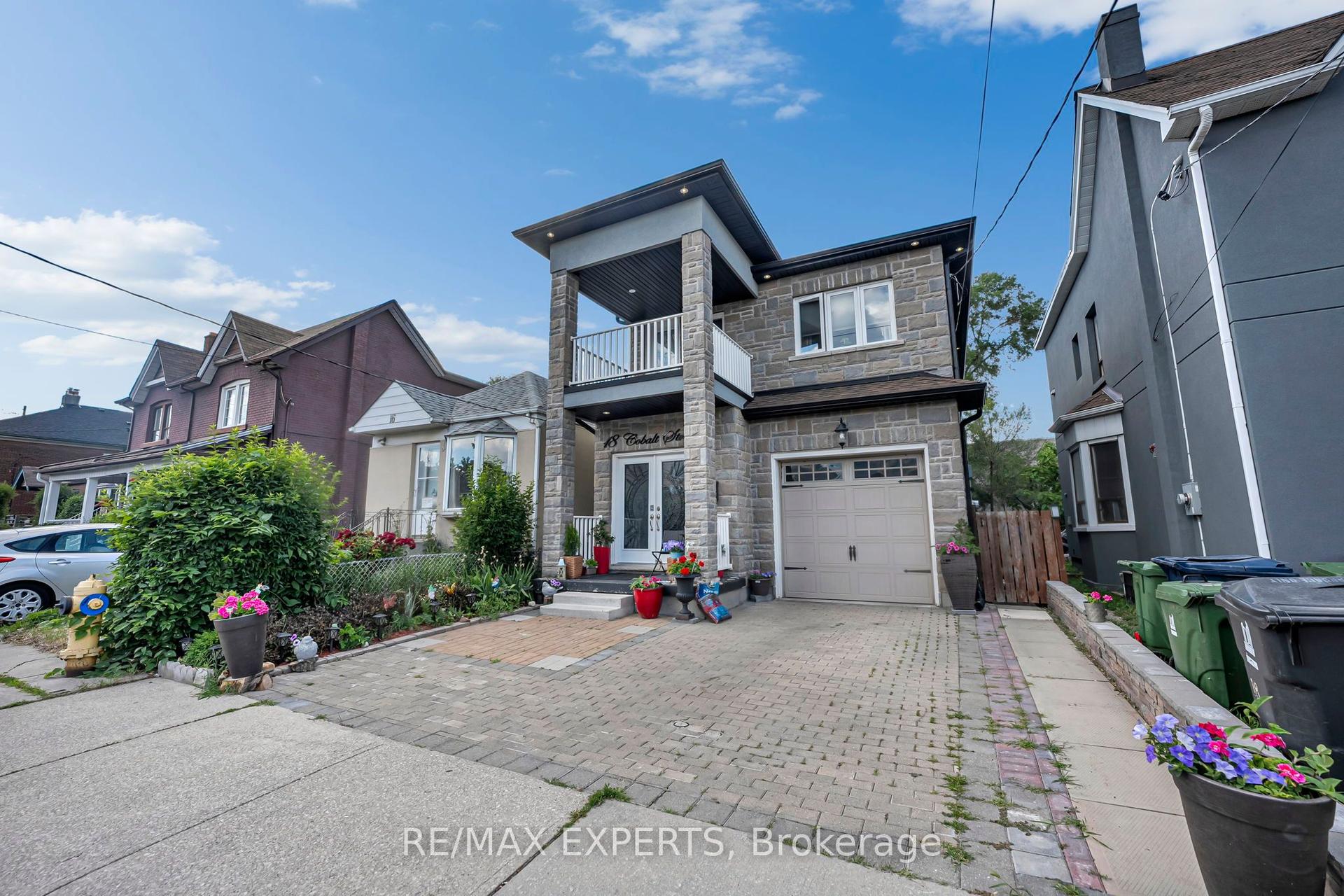 18 Cobalt Street, Toronto — Detached for sale, photo 1