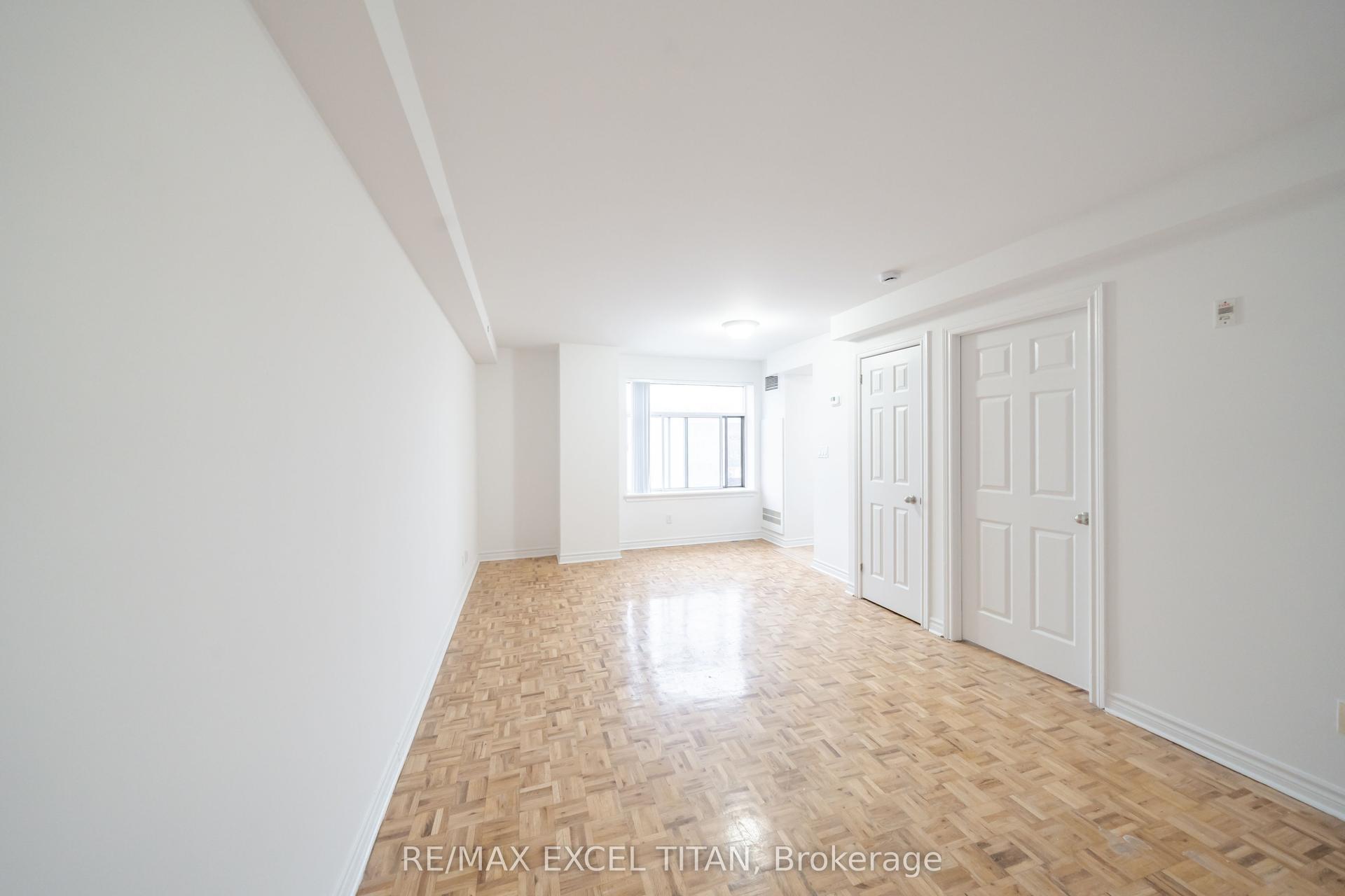 1407 Dupont Street 409 #409 — photo 1