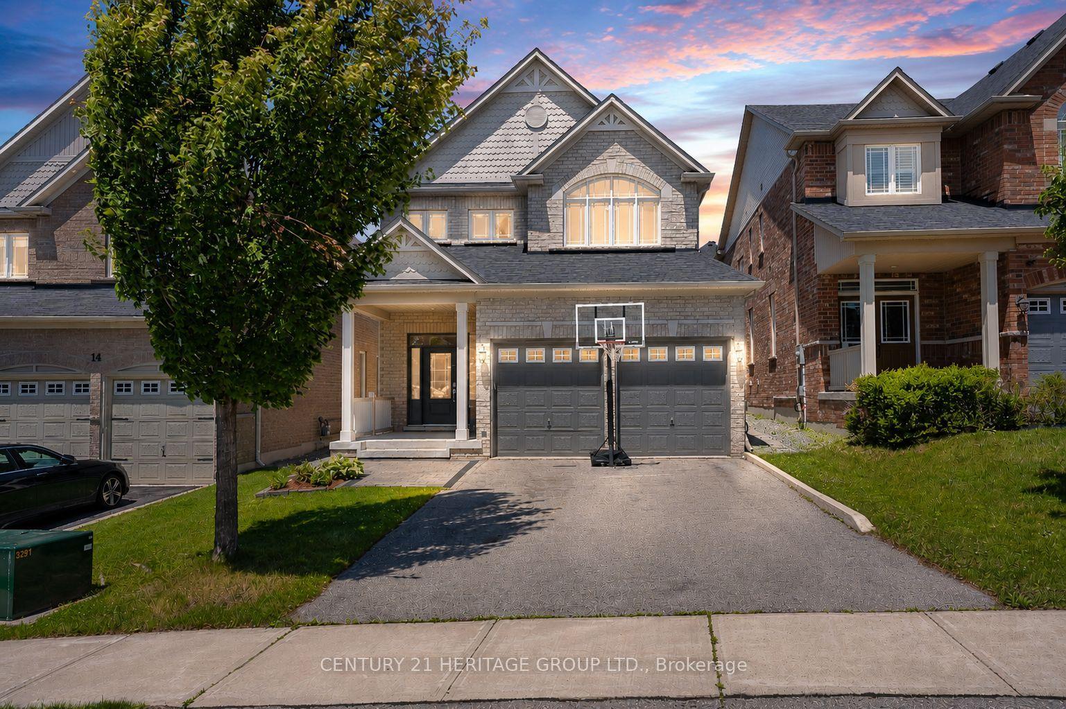 16 Harvest Hills Boulevard — photo 1
