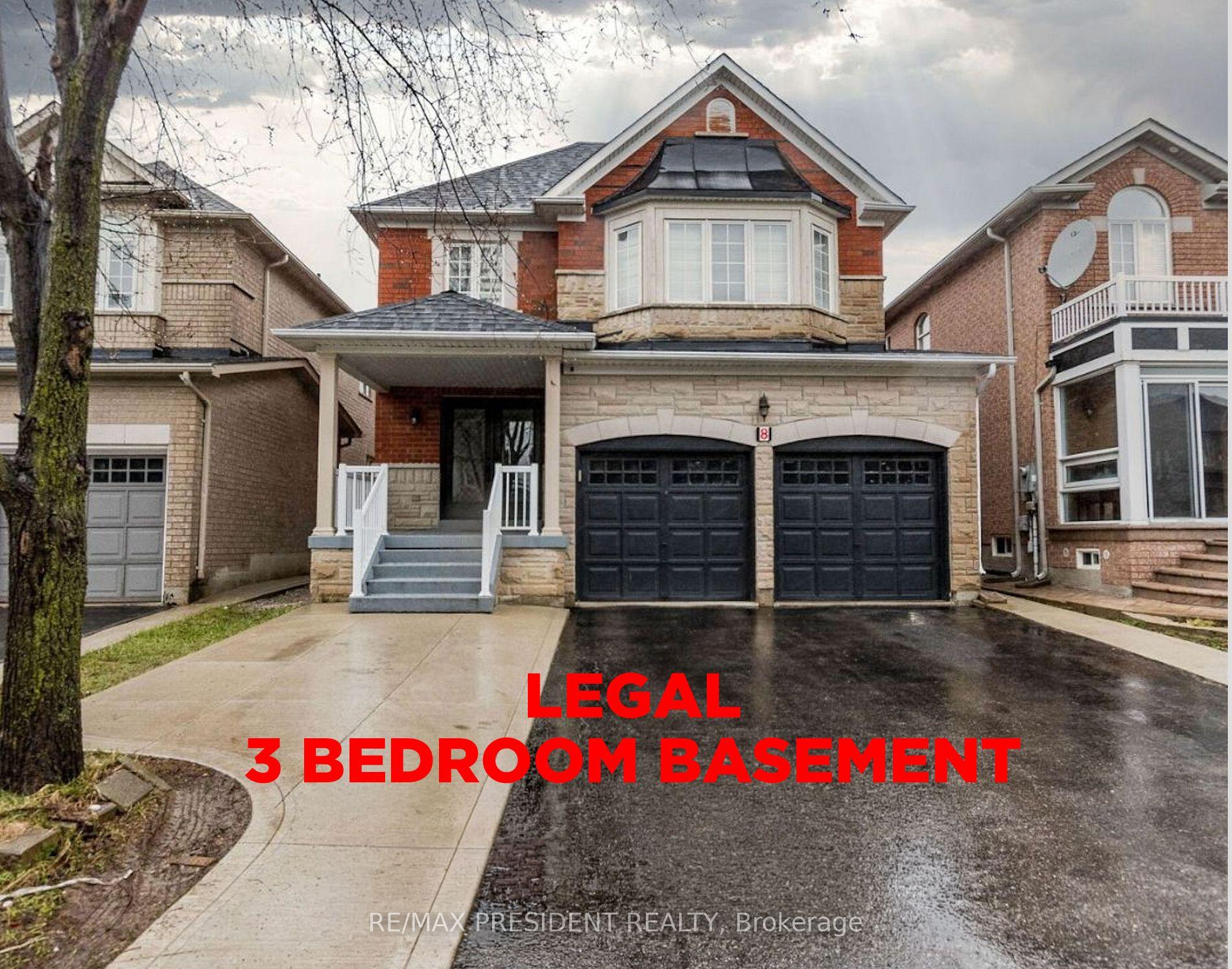 8 River Heights Drive — photo 1