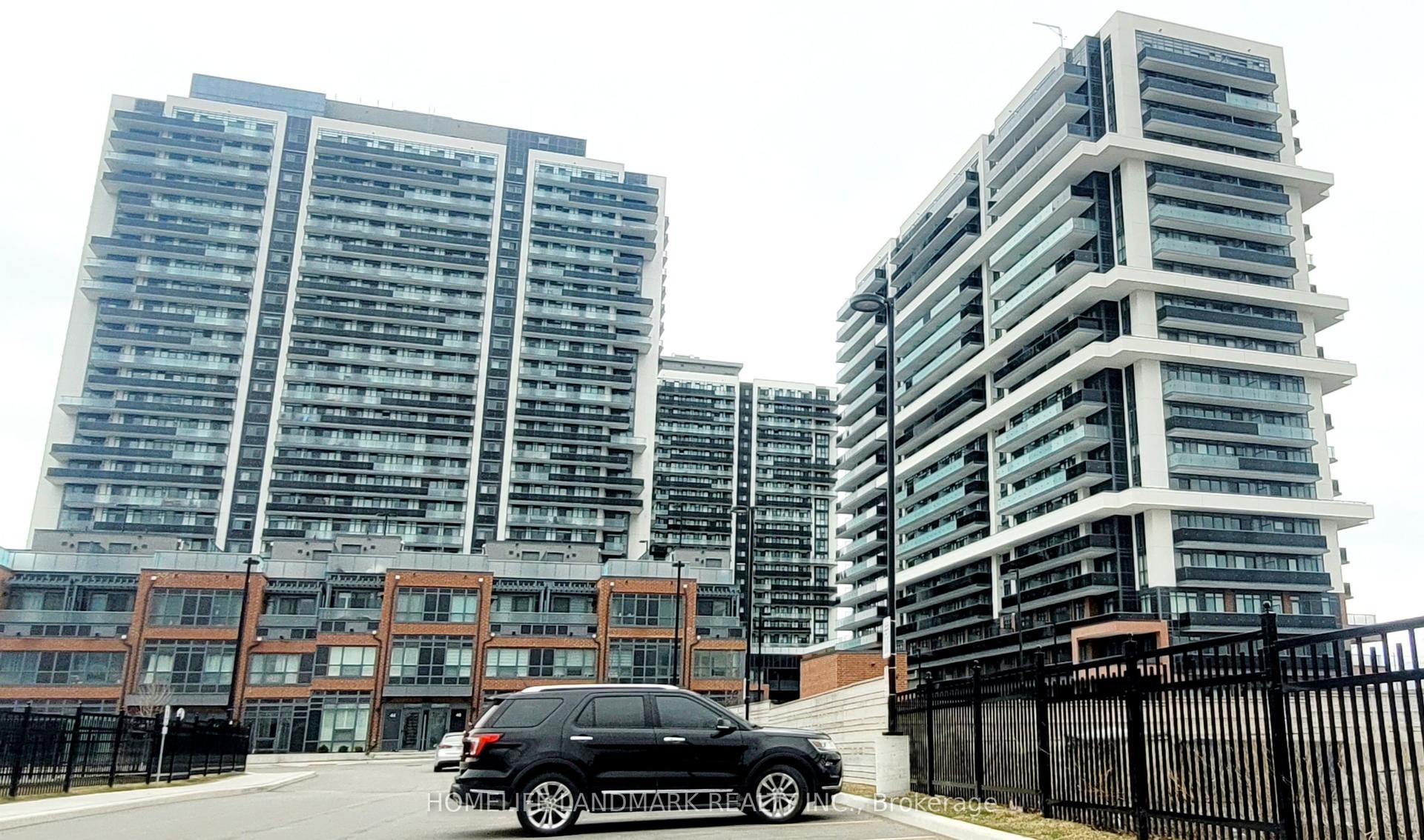 2545 N Simcoe Street N 724 #724 — photo 1