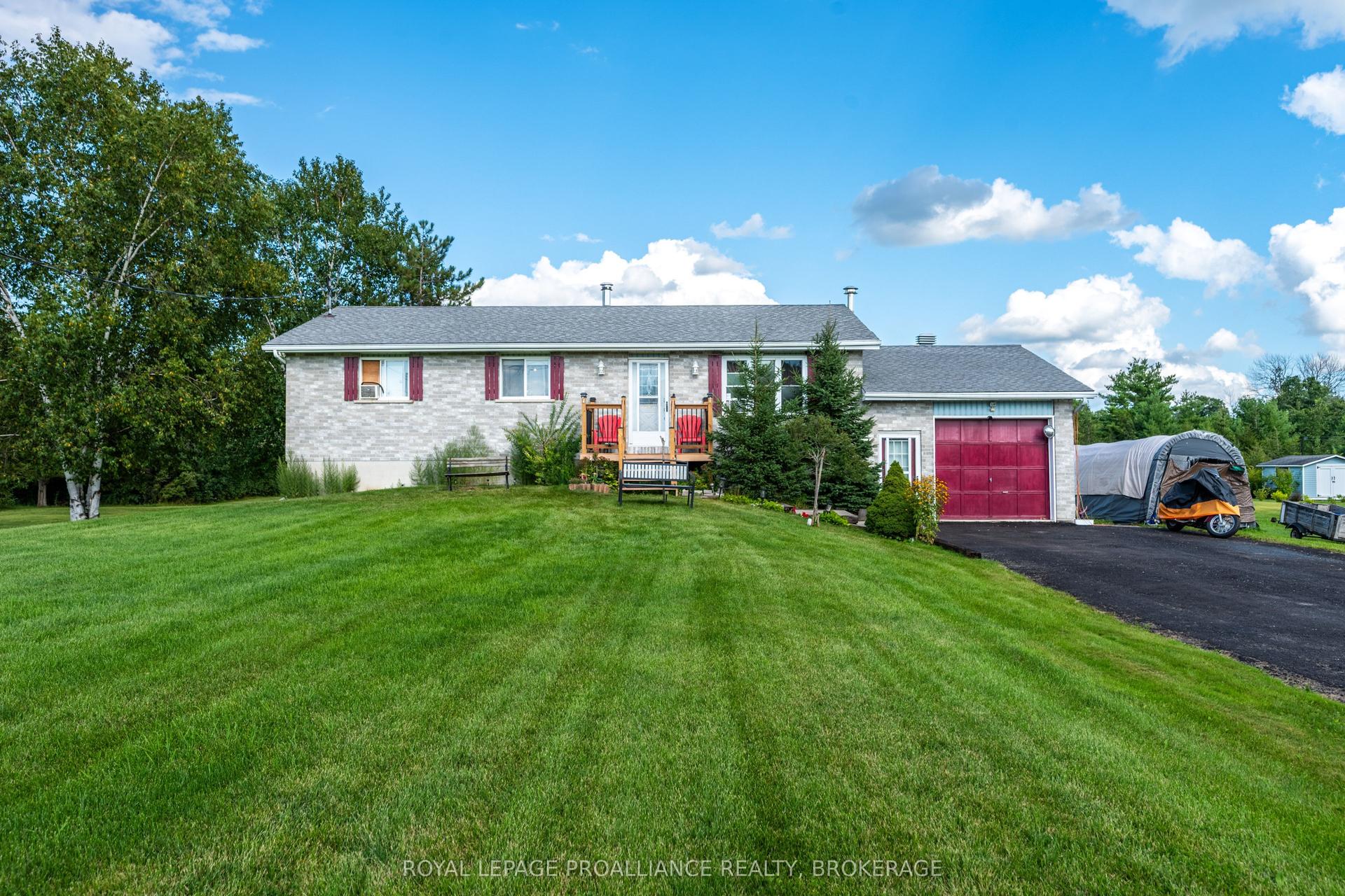 96 Colebrook Road, Stone Mills — Detached for sale, photo 1