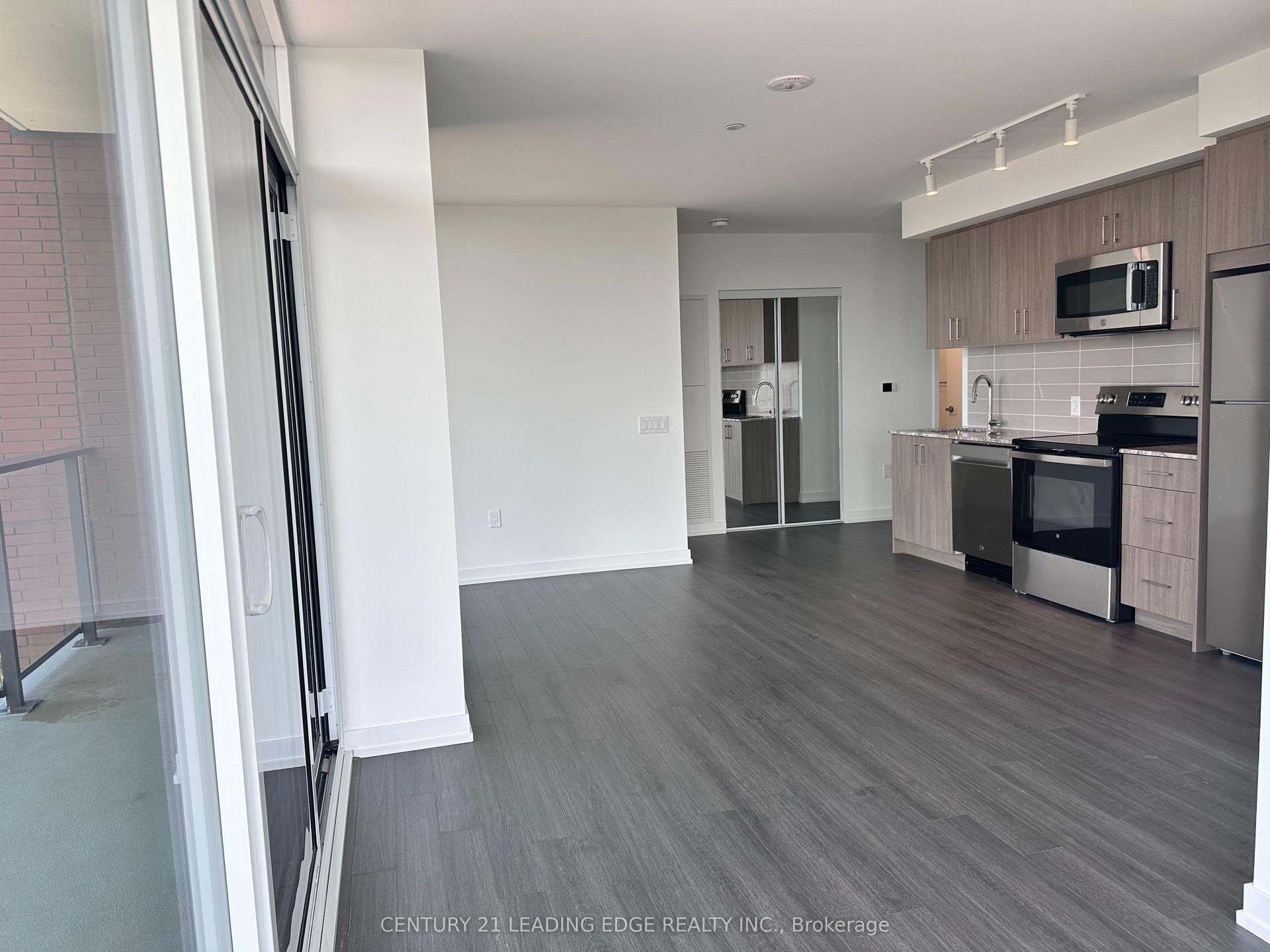 4010 Eglinton Avenue W 810 #810, Toronto — Condo for lease, photo 1