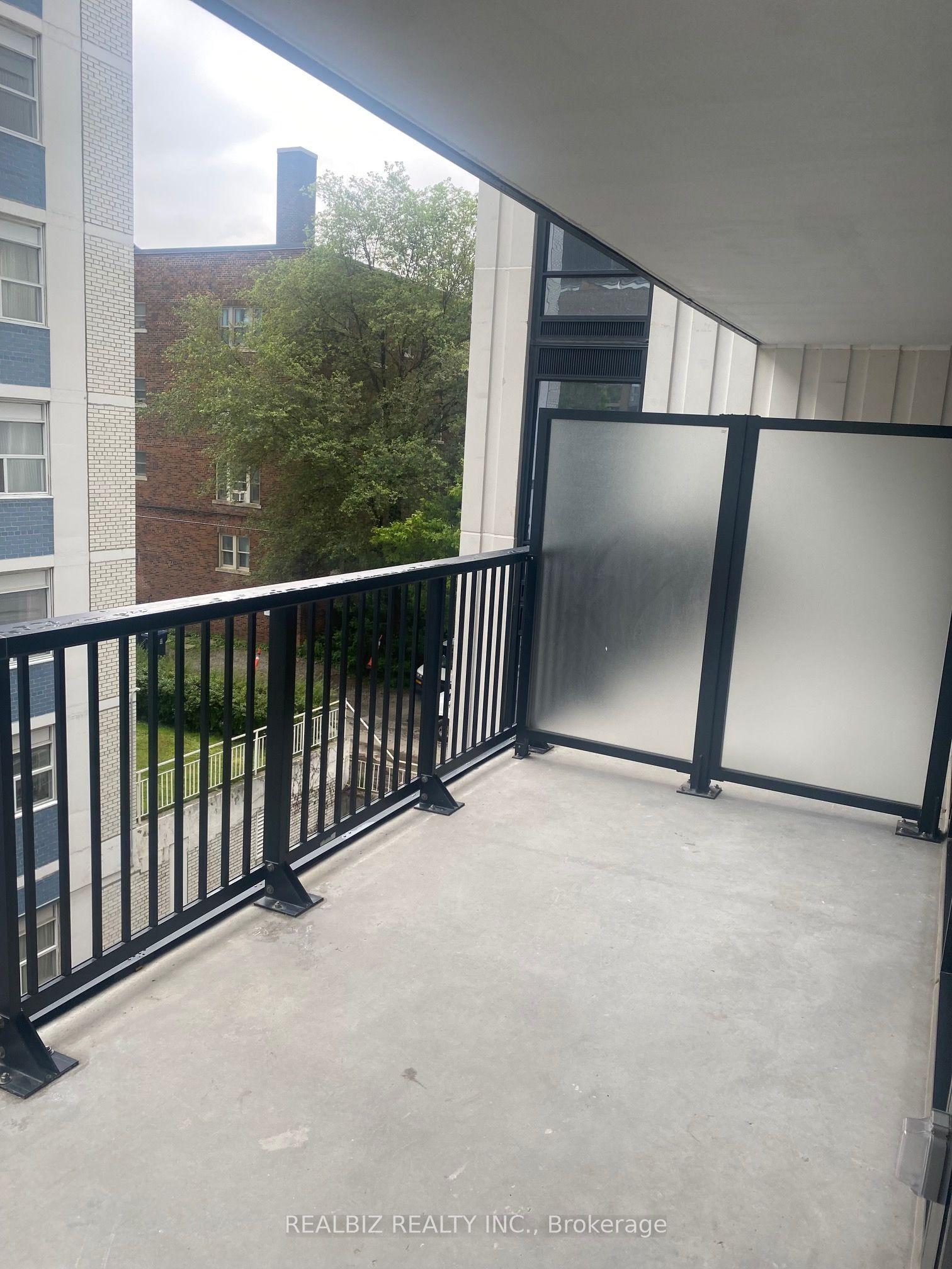 91 Montclair Avenue 729 #729, Toronto — Condo for lease, photo 1