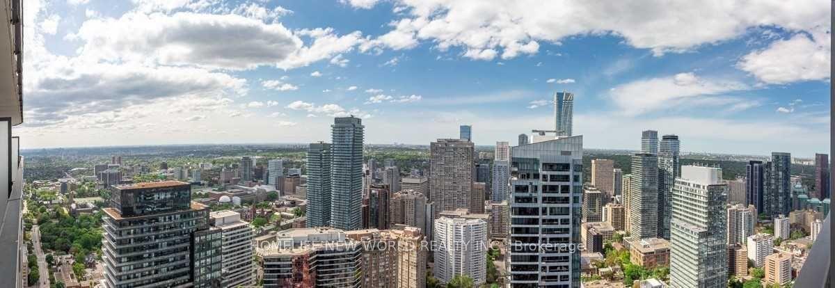 11 Wellesley Street W 5010 #5010, Toronto — Condo for lease, photo 1