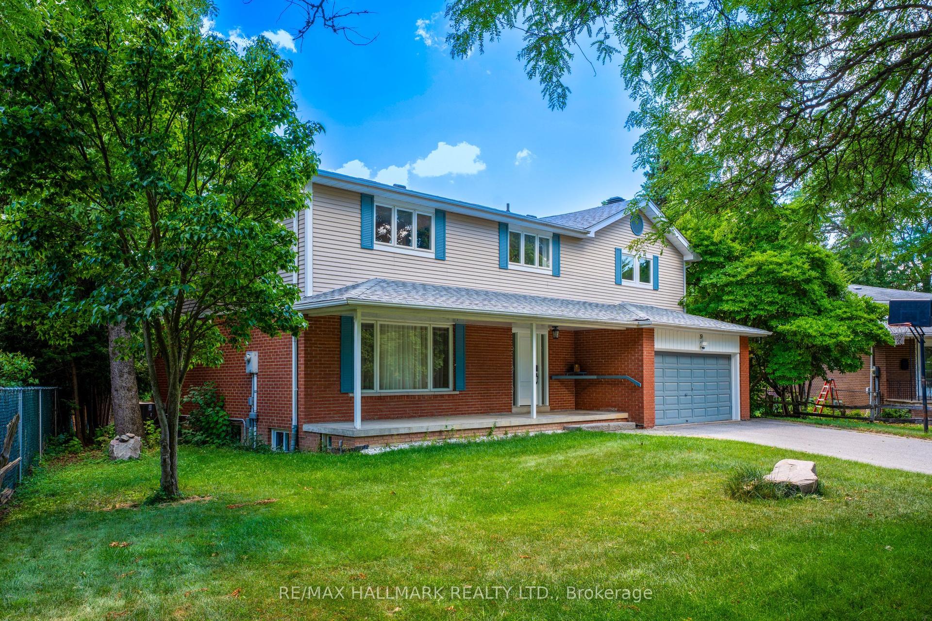 39 Sunnywood Crescent, Richmond Hill — Detached for lease, photo 1