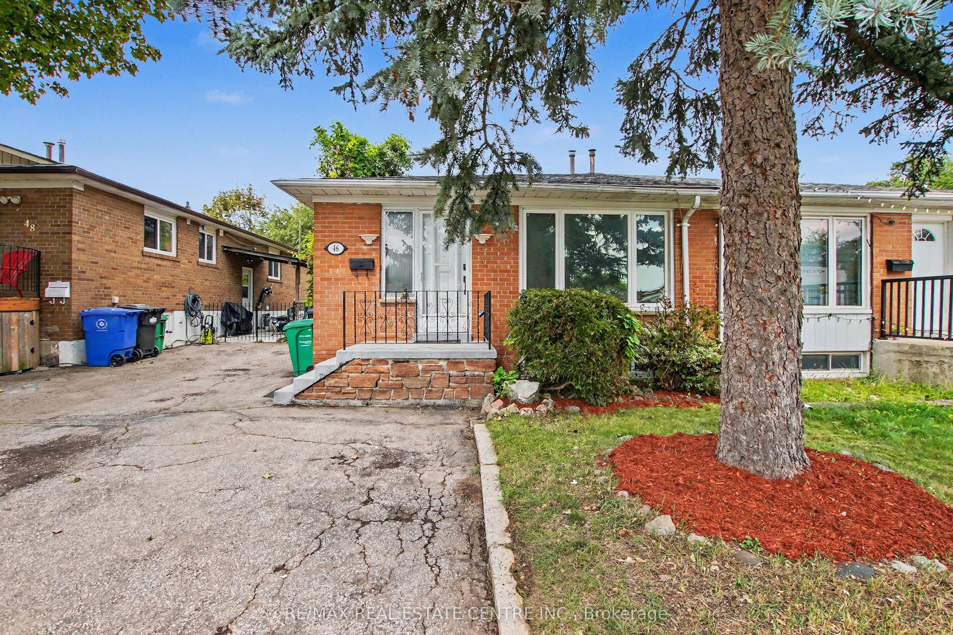46 Northwood Drive, Brampton — Semi-Detached for sale, photo 1