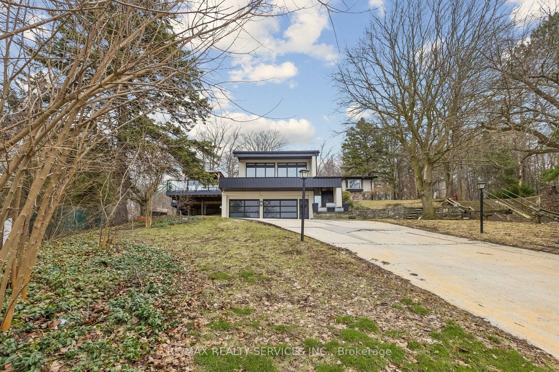 3 Chicopee Terrace — photo 1